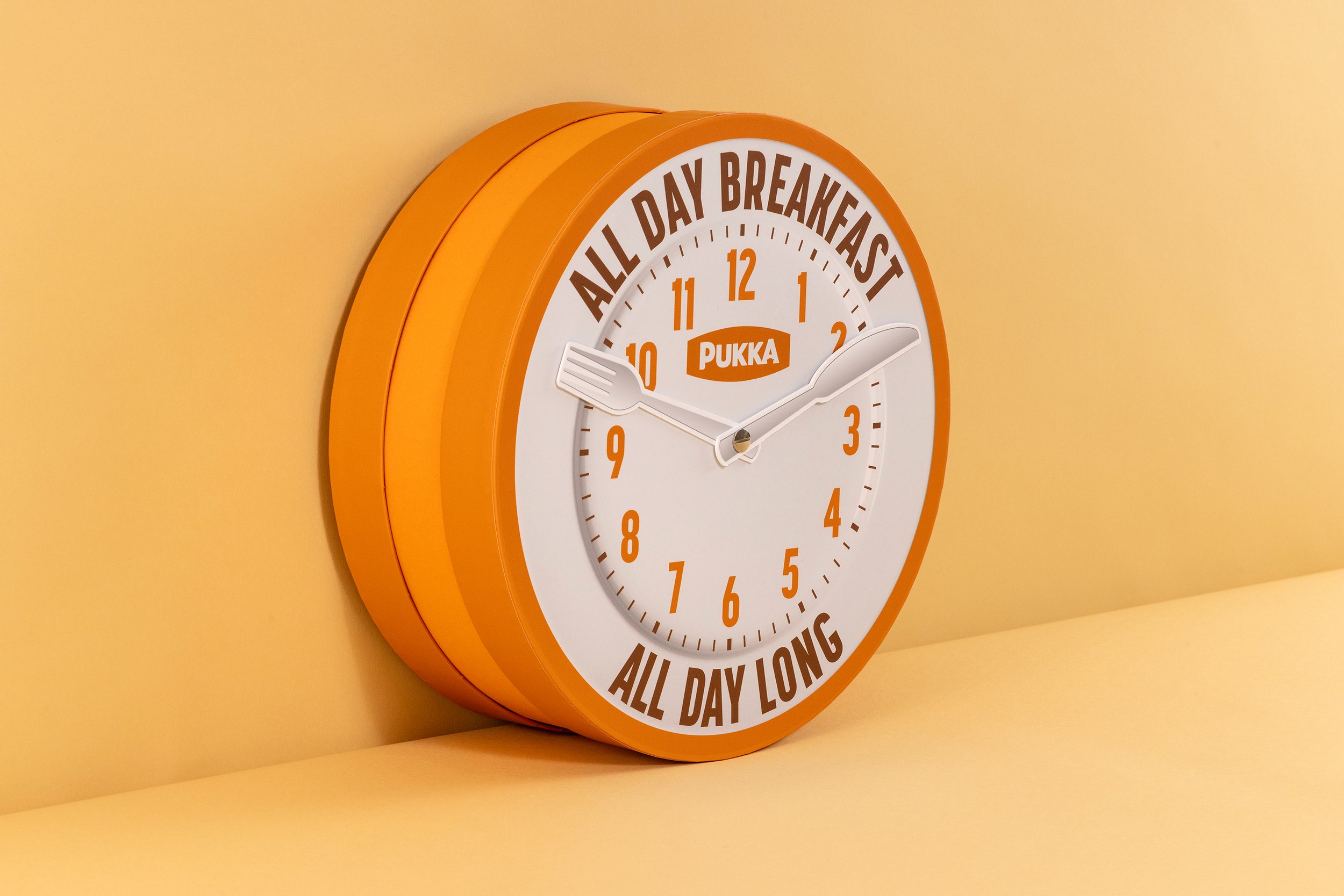 1_WrightBoxes_PukkaPies_ClockBox_3000x2000.jpg