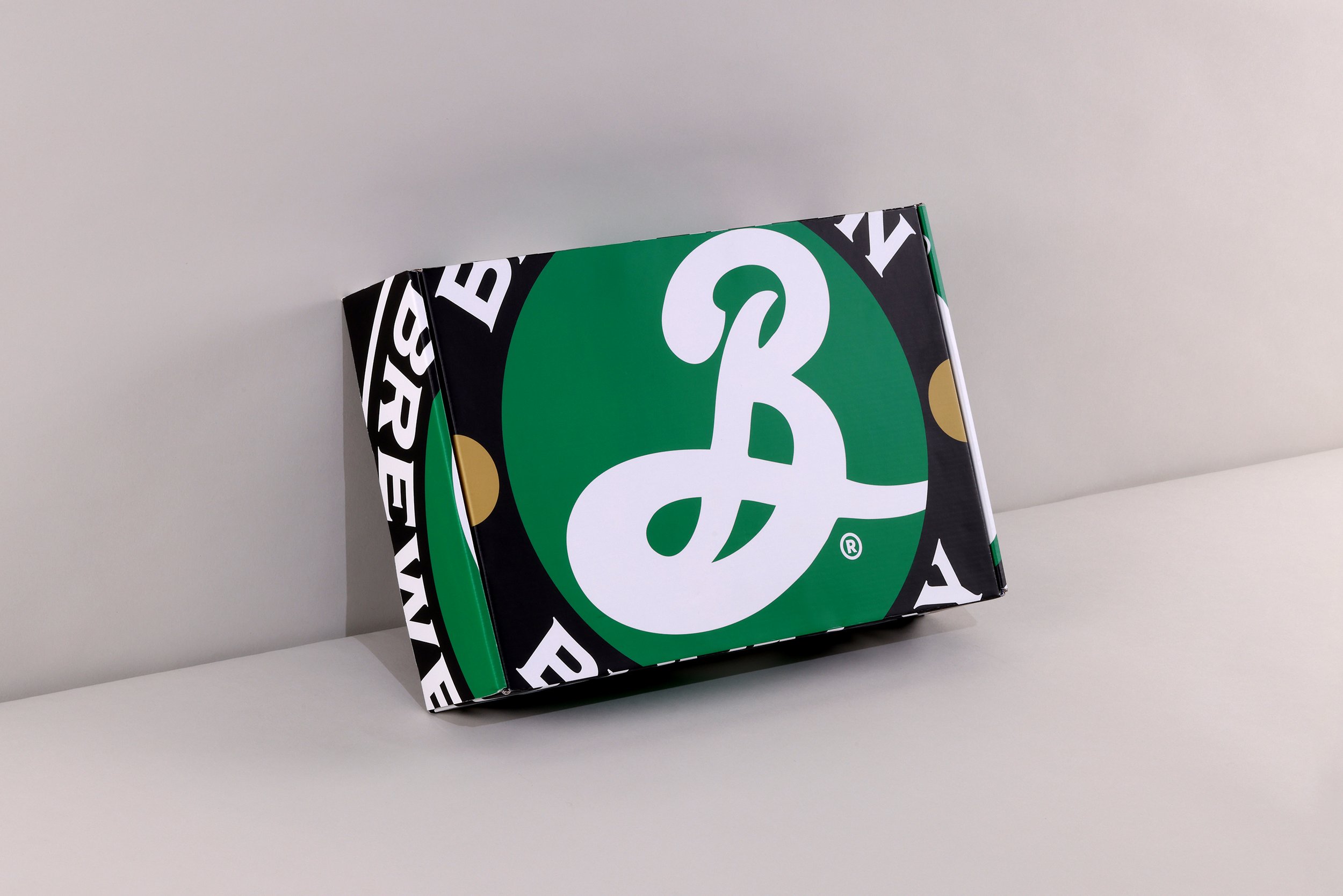 1_WrightBoxes_Brooklyn_Beer_3000x2000.jpg