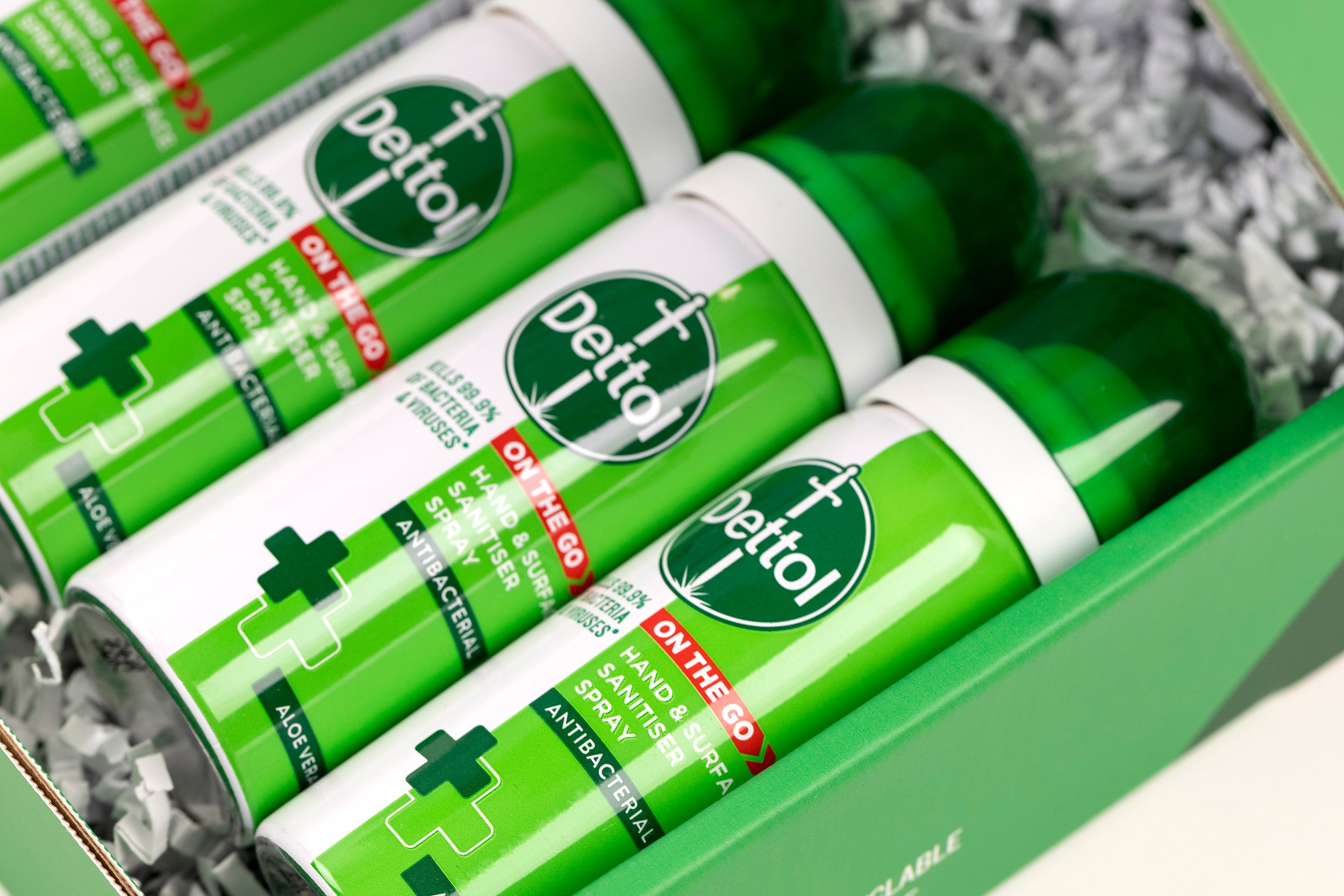 4_WrightBoxes_Dettol_3000x2000.jpg