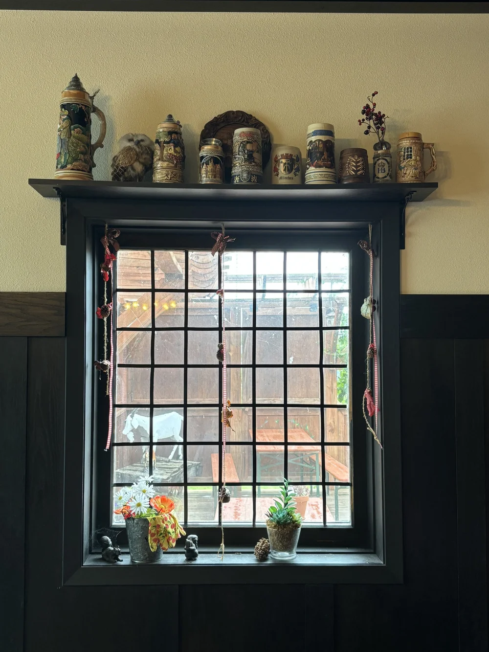 Eau-Claire-Wisconsin-Lazy-Monk-Brewing-German-ErinMolstadPhotography