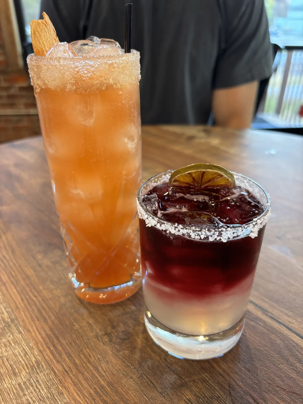 Eau-Claire-Wisconsin-Valley-Burger-Cocktails-ErinMolstadPhotography