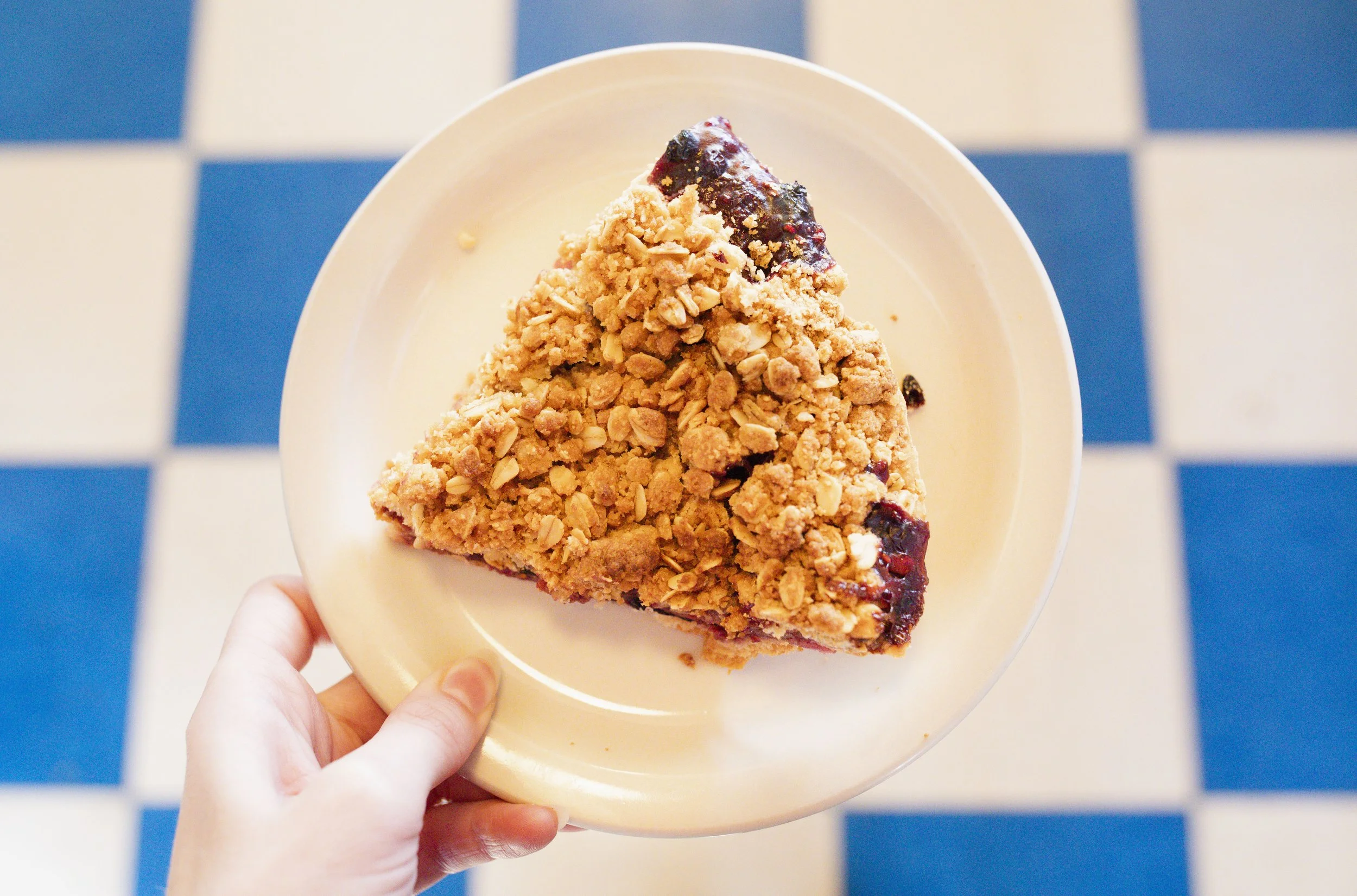 Bettys-Pies-ErinMolstadPhotography_2.jpg