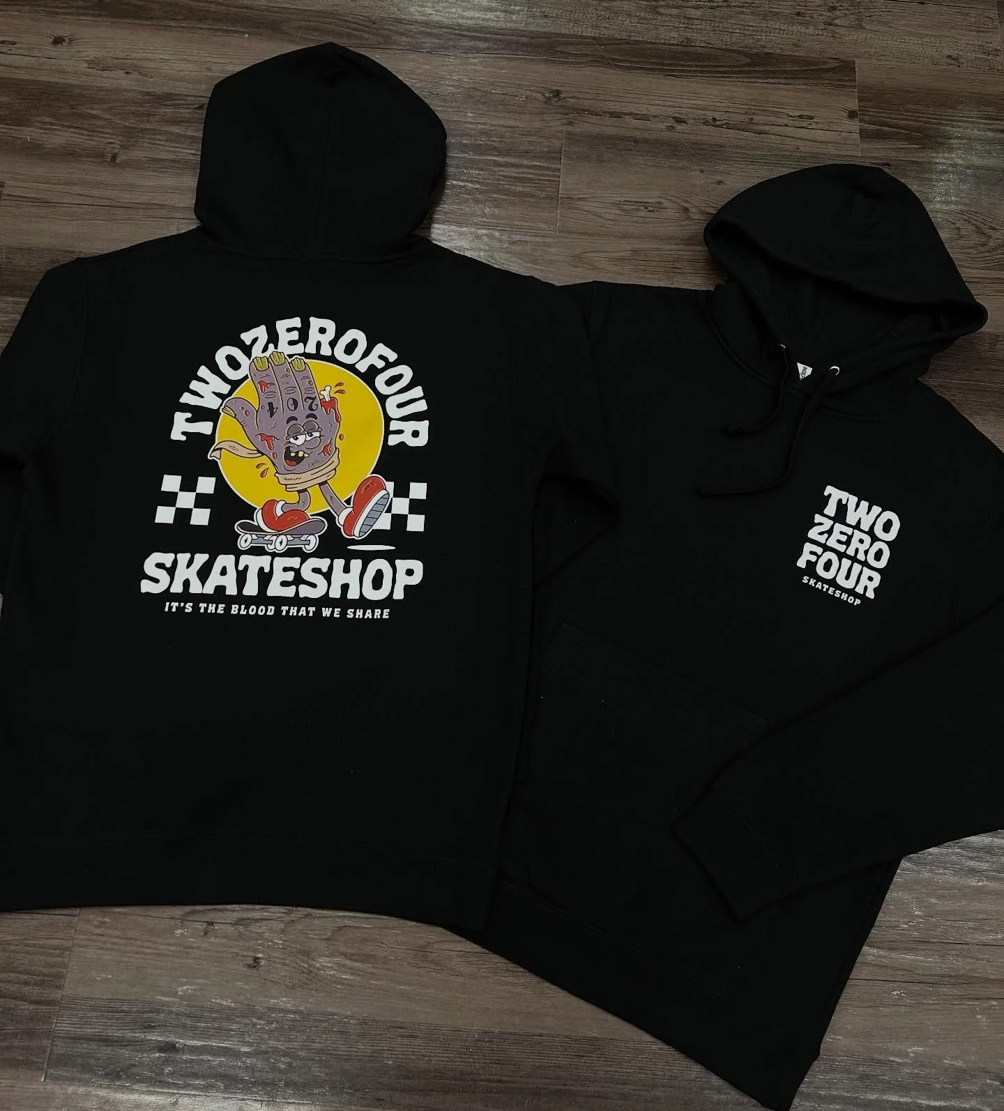 We worked with @bearroach_ to come up with this new logo for the Halloween season! Only 2 of each size were printed! Small - XL 
$79.95