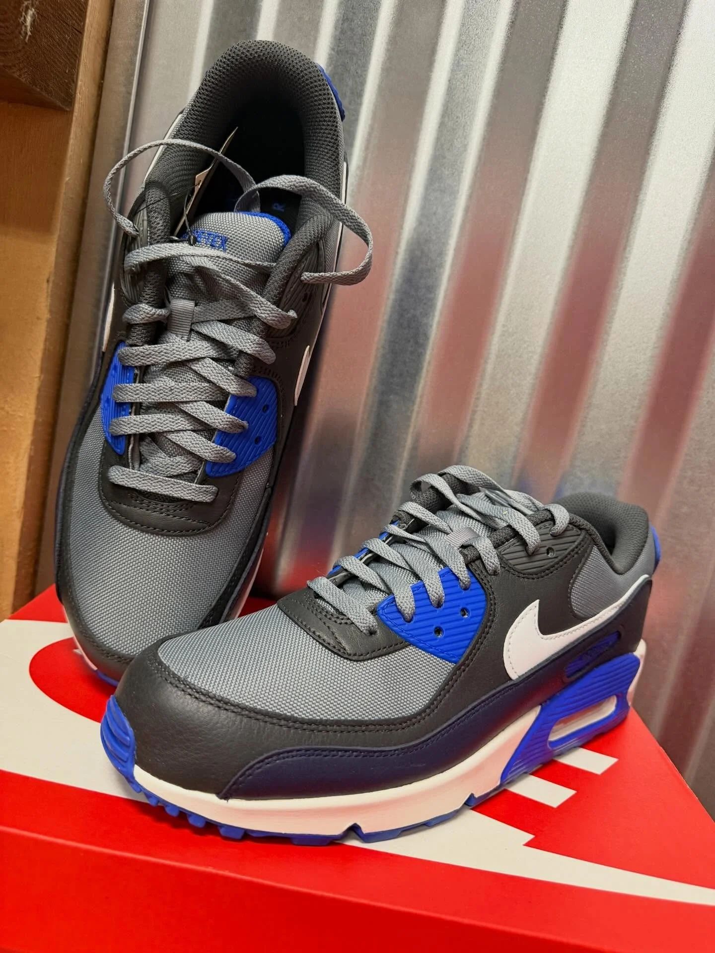 Air Max 90&rsquo;s Gore Tex &amp; Woman&rsquo;s Air Force 1 Lows. 
Get&rsquo;em while you can!