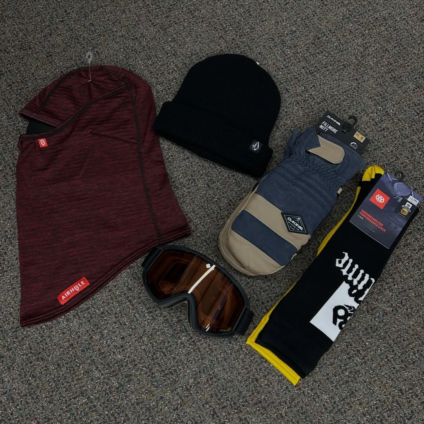 It&rsquo;s a cold one today! If you are going outside make sure you bundle up! To help you all stay warm we are putting face masks, toques, mitts/gloves, socks and goggles 20% off!!