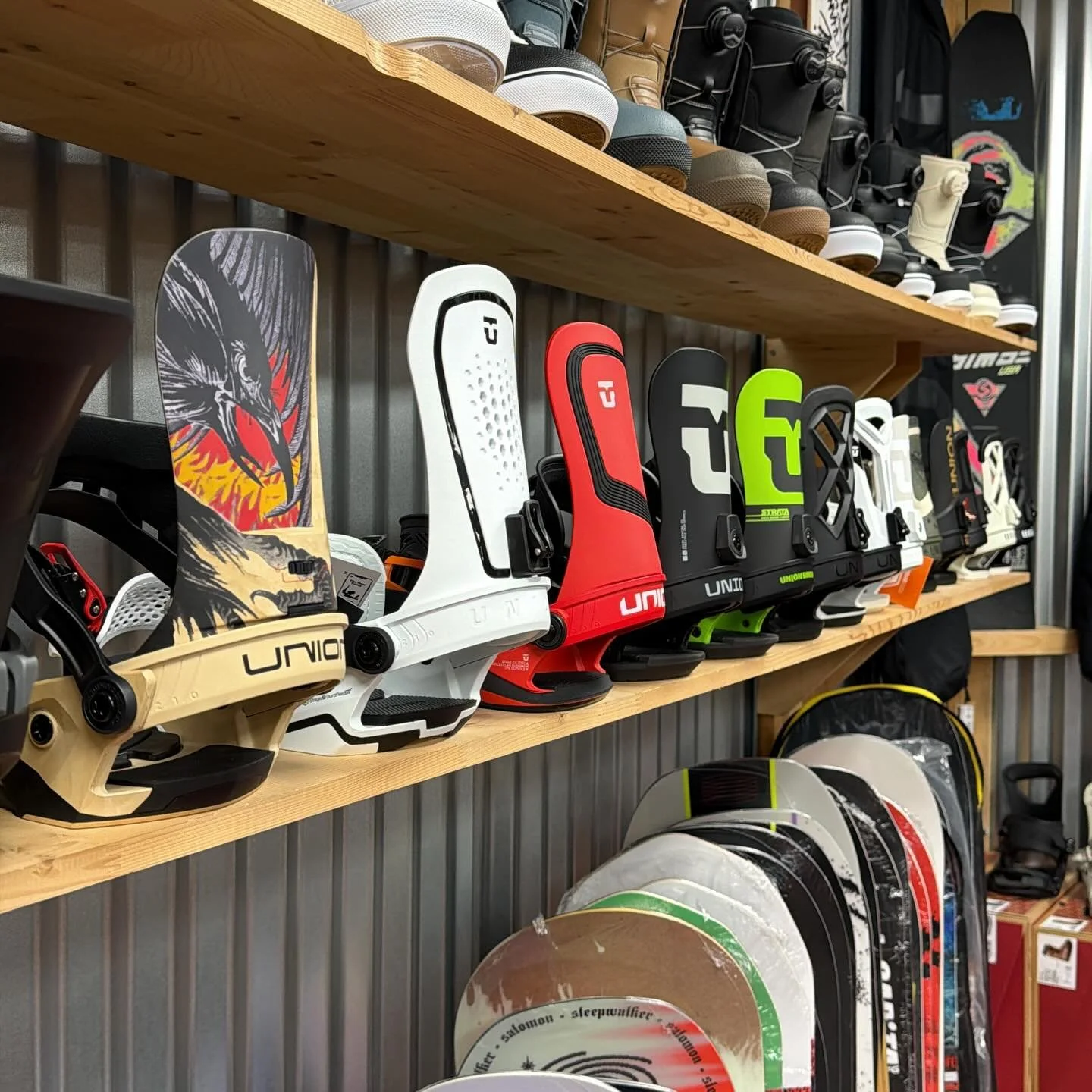 March brings spring. And other than riding fresh Pow, Spring riding is the BEST. Snow Hardgoods sale still rolling. Grab yourself something fresh for the last month of boarding, or to save on some gear for next winter!