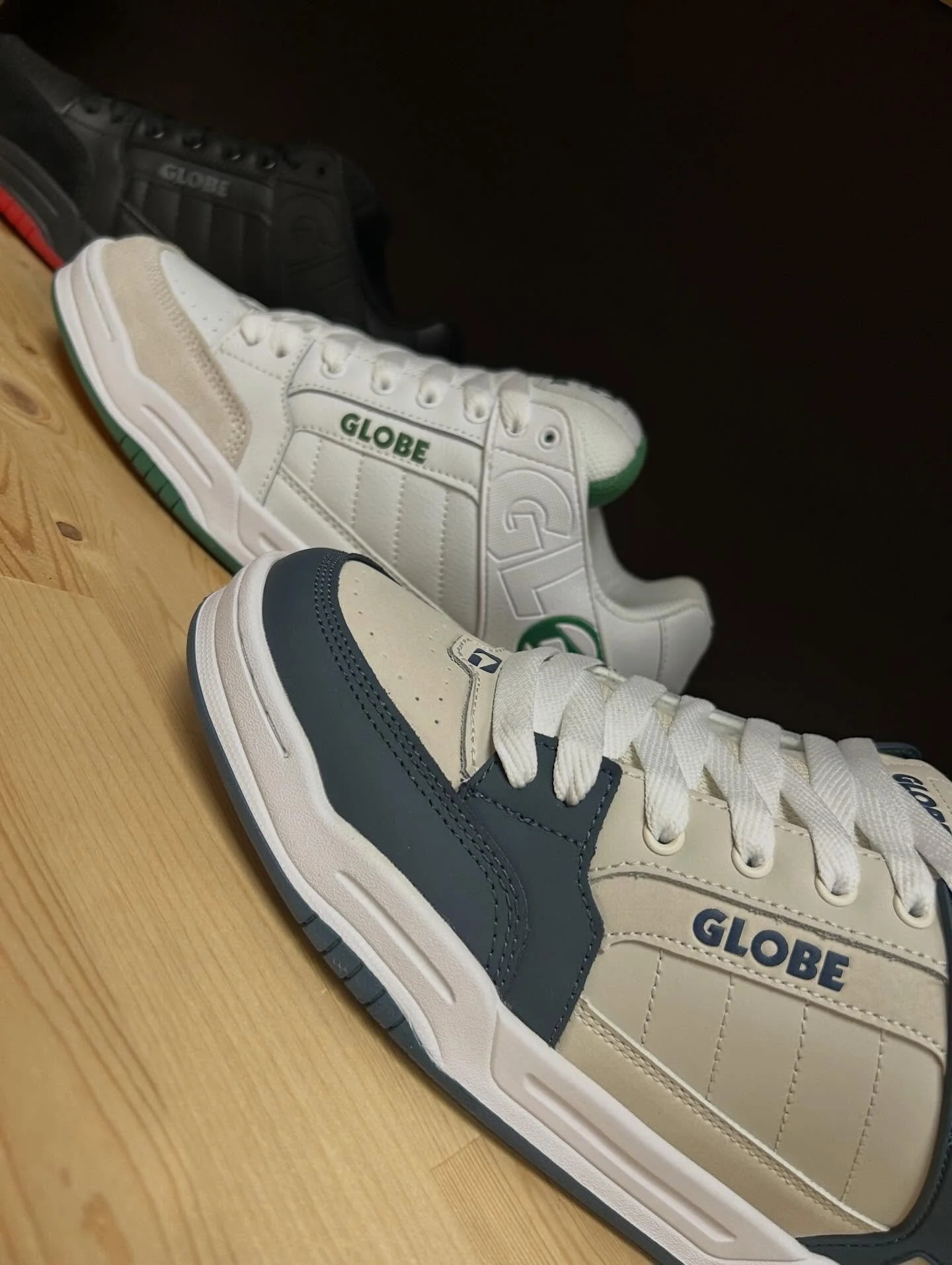 Nice weather is on the horizon. Which means fresh shoe weather is coming. Which meansssss weekly new shoes in shop. Globe just hit the shelves.