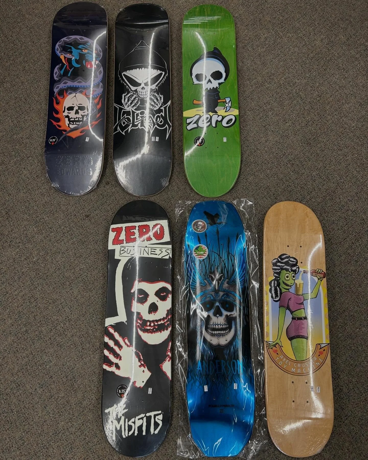 New wood is here!! Now we just need this snow to get outta here! Toy machine, Powell and Zero!