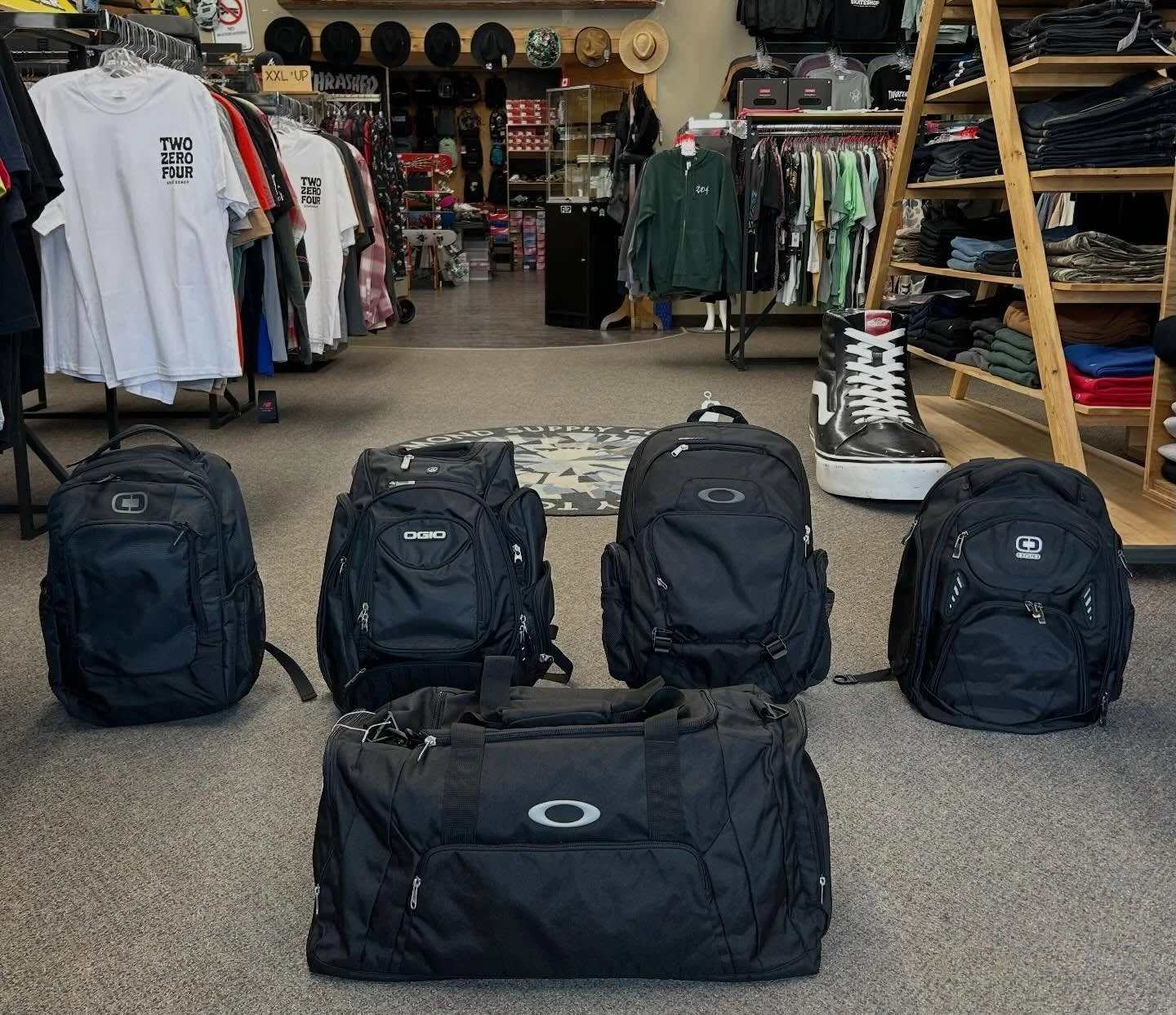 We&rsquo;re telling you to BAG IT UP! Ogio and Oakley bags just showed up.