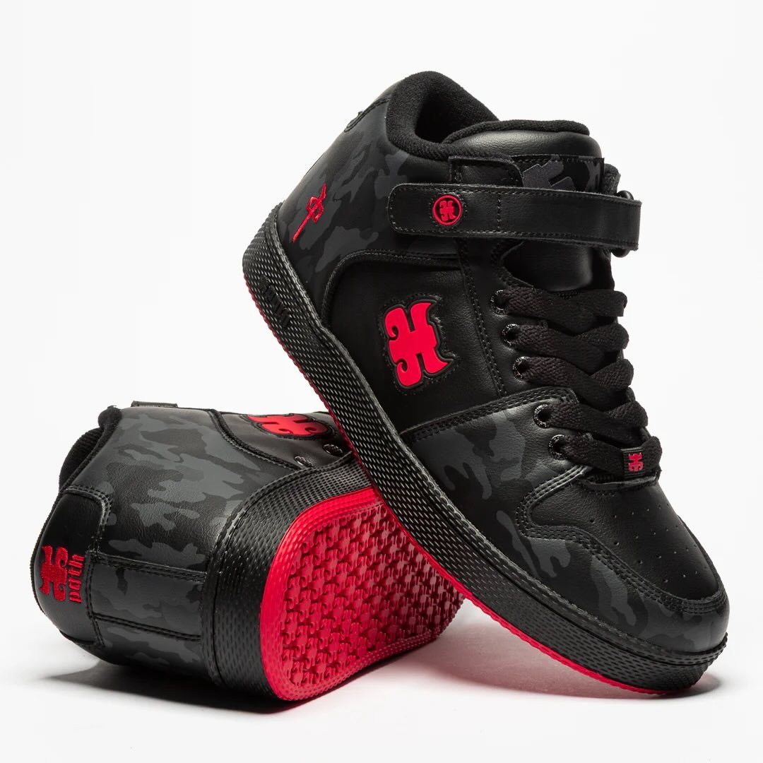 IPATH x RDS Grasshoppers 🀄️

The Black Camo/Red Leather Grasshopper from the @ipathofficial x @thereddragons is now available! $160