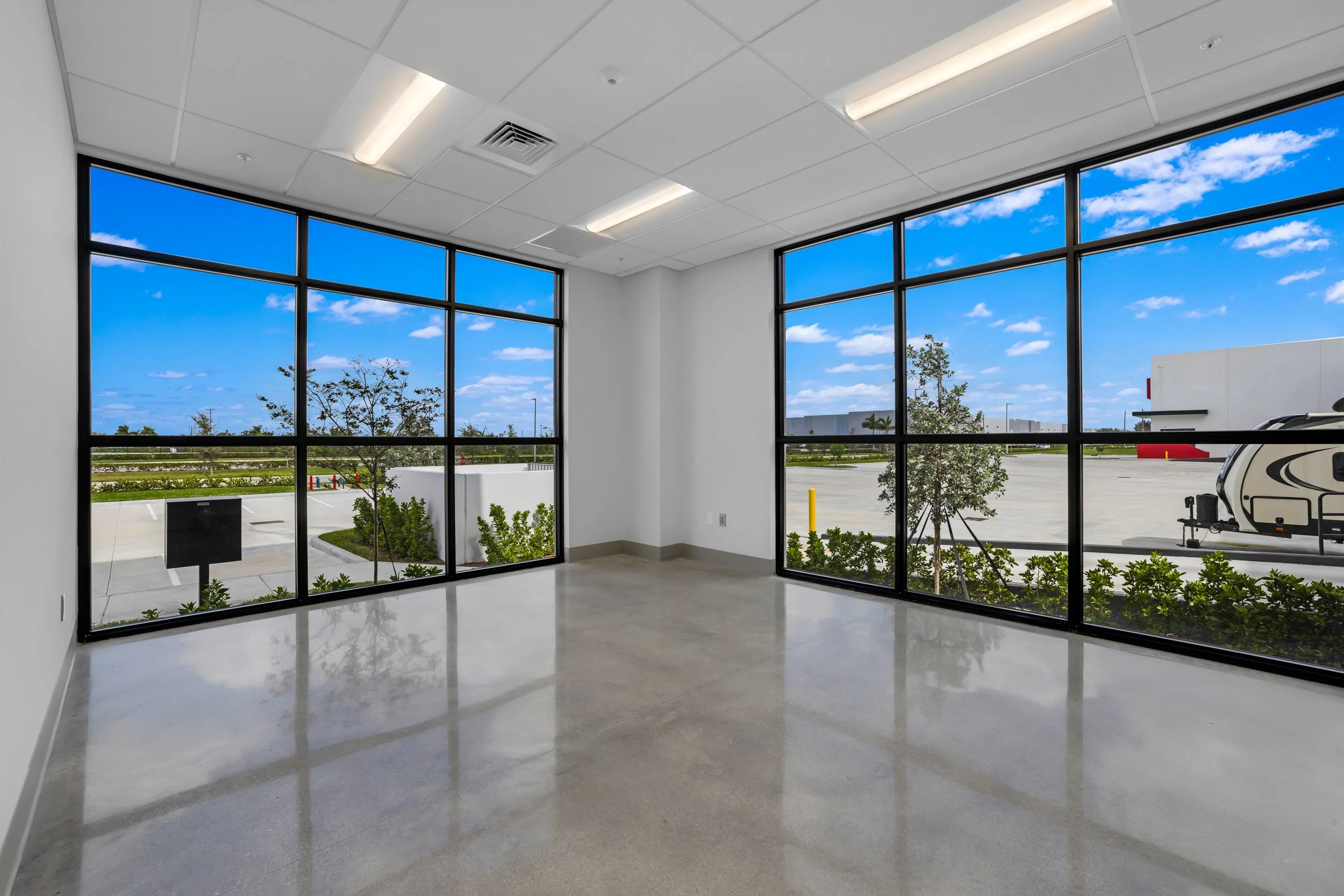 Office200-23.jpg