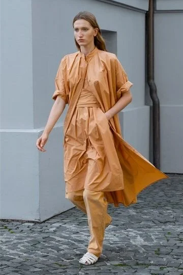 vogue.com (Nehera Spring 2023)