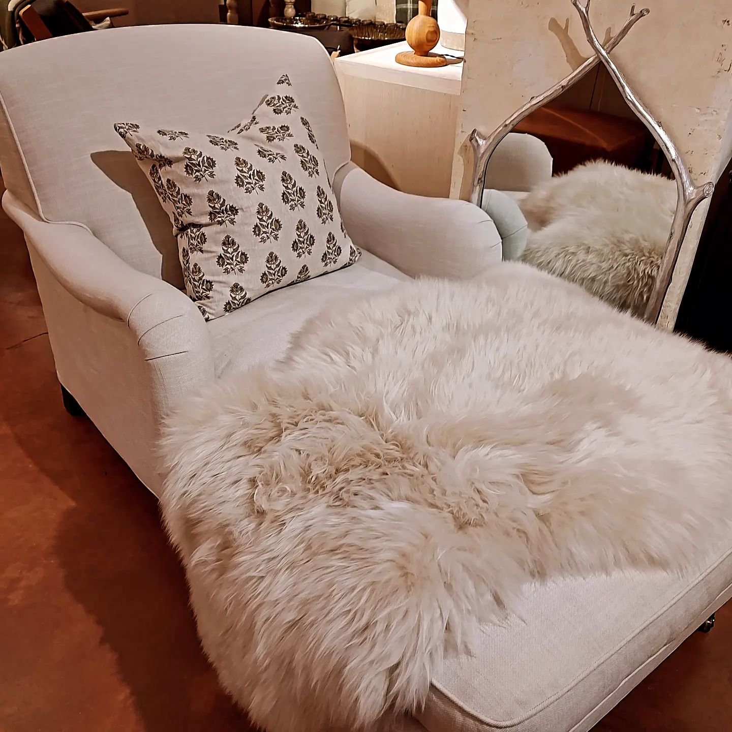 A chaise for Mama?  Great place for Mom to relax, read and enjoy her morning coffee!  #mothersday #immediatedelivery #loveyourmom #performancefabric #easycare #linen #openeveryday #38years #newprestonct #explorewashington #washingtonbusinessassociati