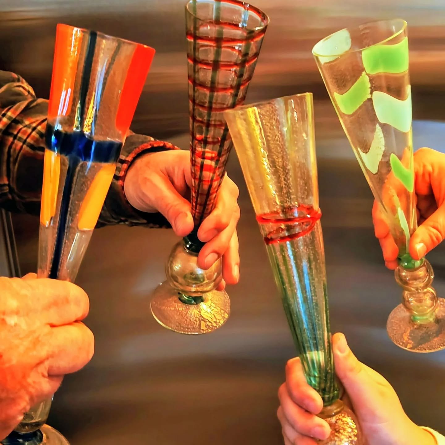 Wishing everyone a happy and healthy New Year.  As we enter our 39th year in New Preston, we want to express our gratitude to all of you.  Thank you for shopping with us! 
#mainstay #alwayshereforyou #openeveryday #cheers