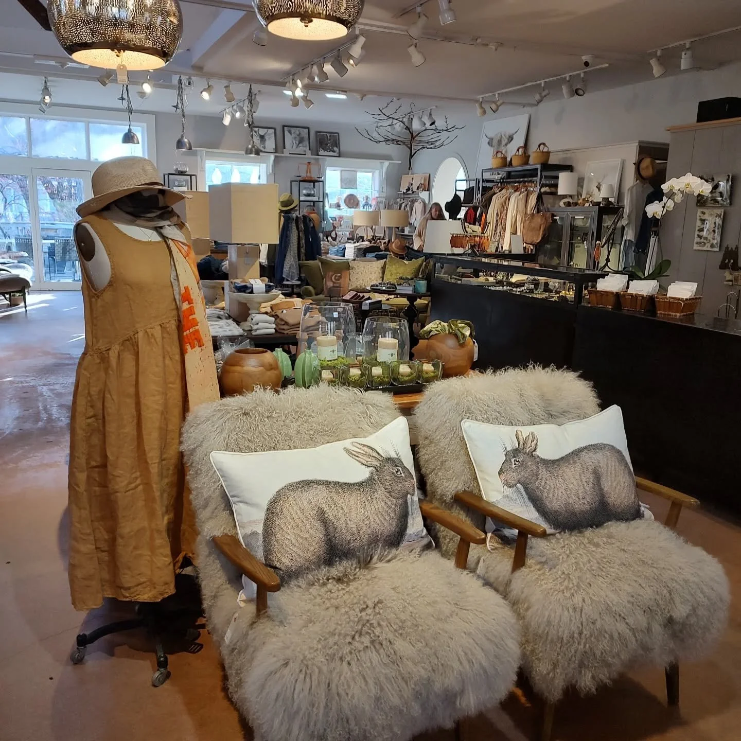 It's the weekend so come and shop.  Beautiful new collections have arrived.  Open every day.  @llea_blue @ag_jeans @campomaggi_bags @hartford @relwen