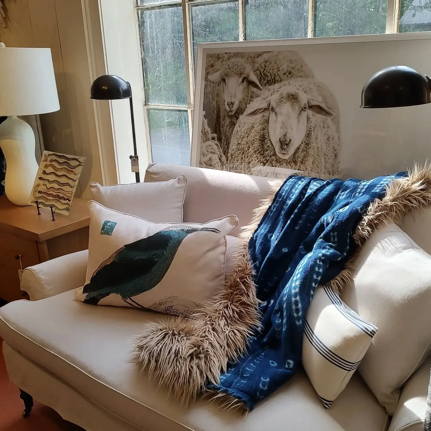 Slipcovered, petite Chelsea Settee slipcovered in Flax Linen or beautiful White Cotton.  Also in stock upholstered in Grass Green Velvet.  Chairs to match.  Immediate delivery. 
#englishvocabulary #easycare #extraordinaire #birdlovers 
#openeveryday