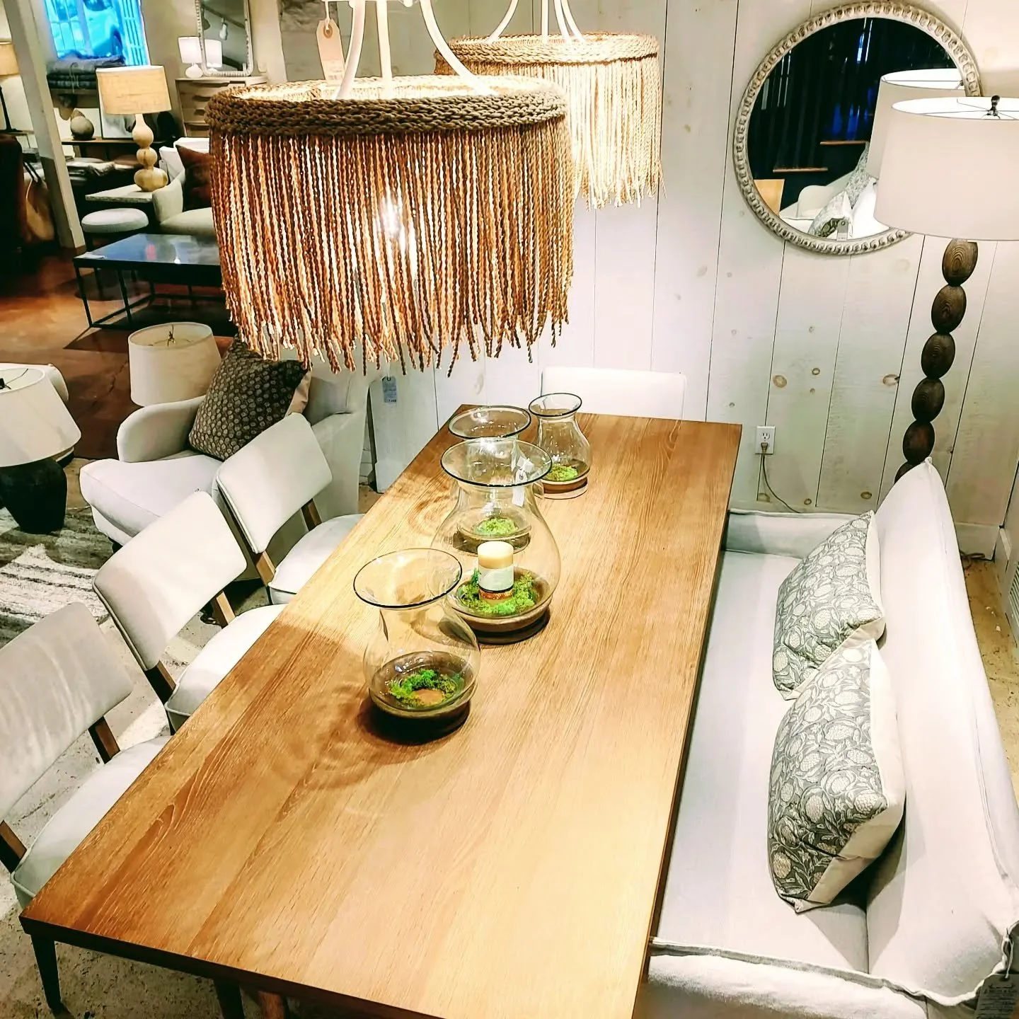 Are you ready for Thanksgiving?  Gorgeous Mango Wood Dining Table and Belgian linen Dining Bench have arrived.  Side chairs too.  @libecobelgianlinen @libeco_home #familytime #happyholidays #newprestonct