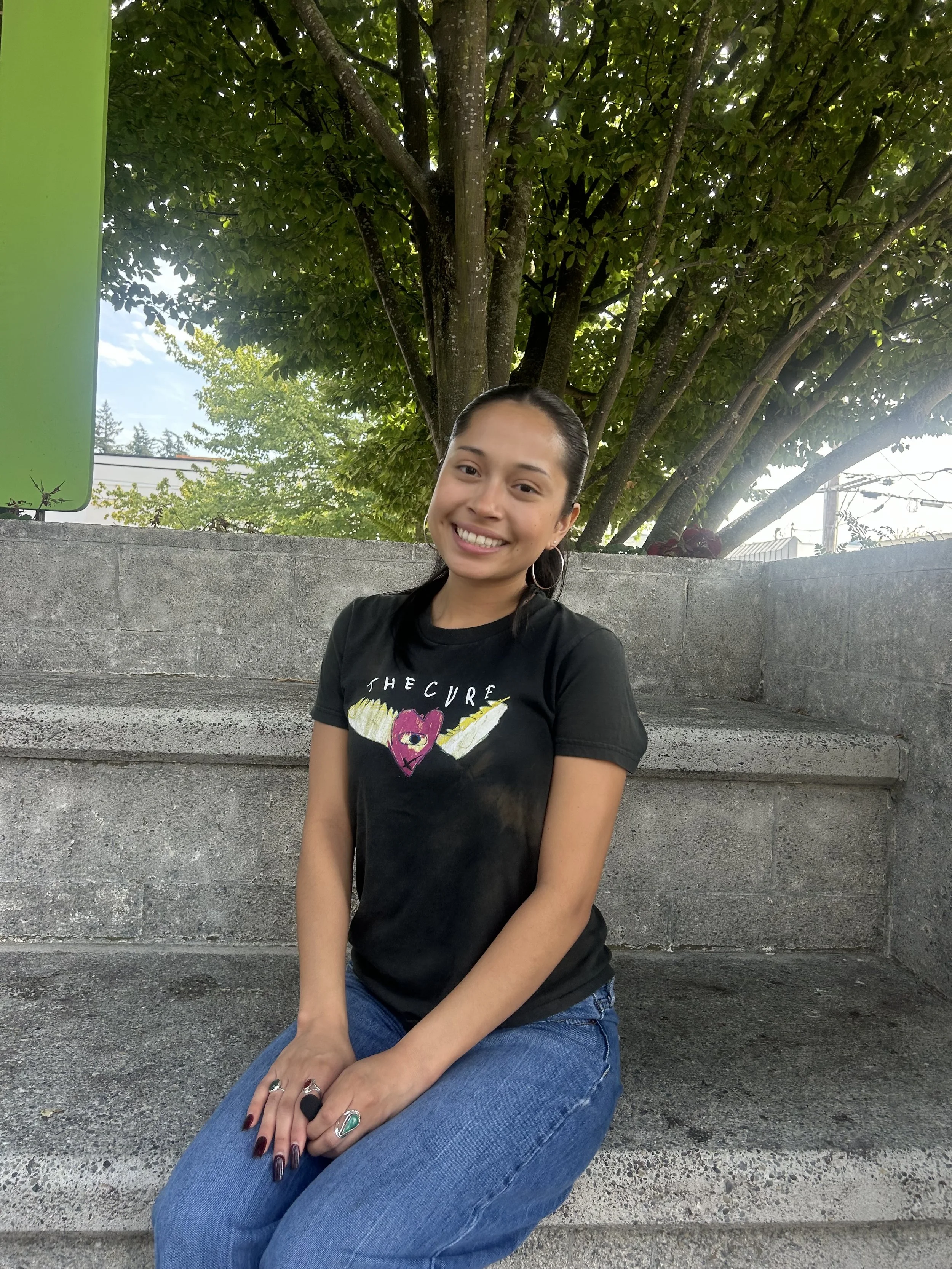 Get to know Julie! MVDA's Social Media &amp; PR Intern
