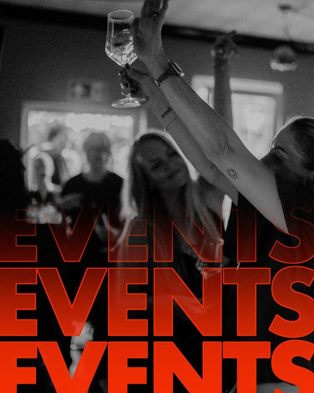 Friends, die Tage werden k&uuml;rzer, die Abende l&auml;nger &ndash; perfekt f&uuml;r alles, was verbindet: Wein, Menschen, Geschichten. Unsere Herzfrequenz: Butterzart. Die Drehzahl: Hoch. Laune: Pfalz deluxe. Von Gl&uuml;hwein bis Gagfeuerwerk &nda