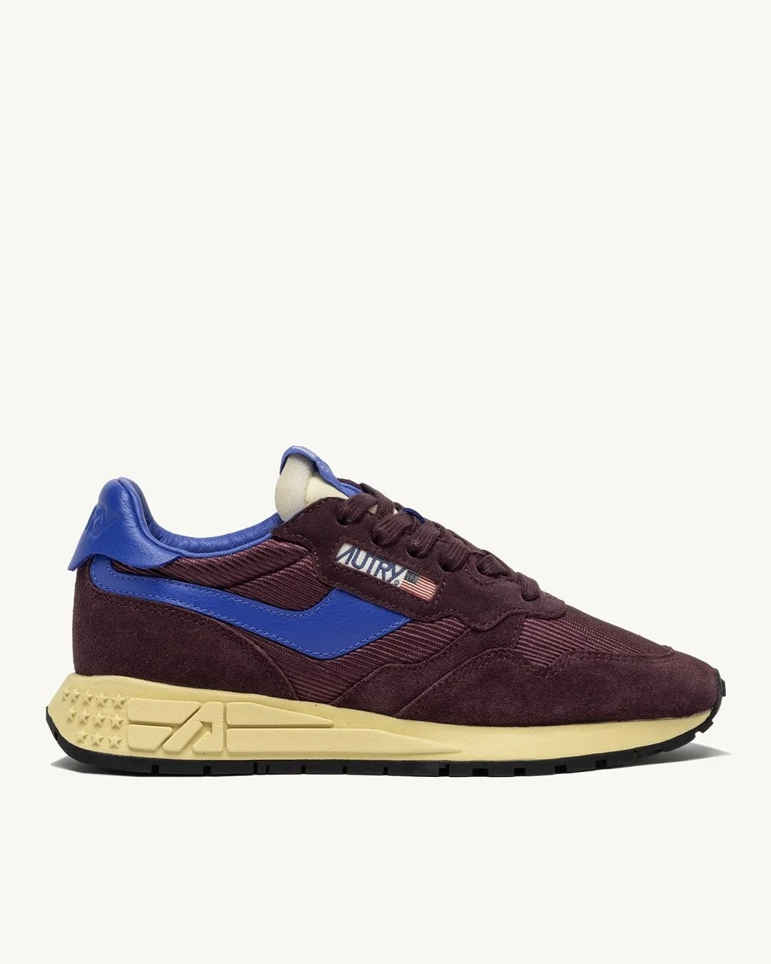 Seven things we saw this week and want badly. Comment AUTRY to shop. 💅🏽

1. We&rsquo;re never not on the hunt for a stylish sneaker, and especially love one in an unexpected shade with a pop of cobalt color. The Reelwind Low Sneaker from @autryglob
