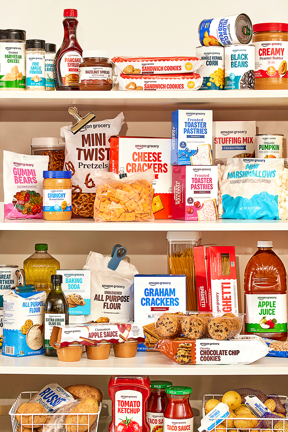 2025_AMZ-Fresh_Jul_BrandSeason-AmazonGroceryGTM_Photo-Quad_Stocked-Pantry-Stop-Motion.gif
