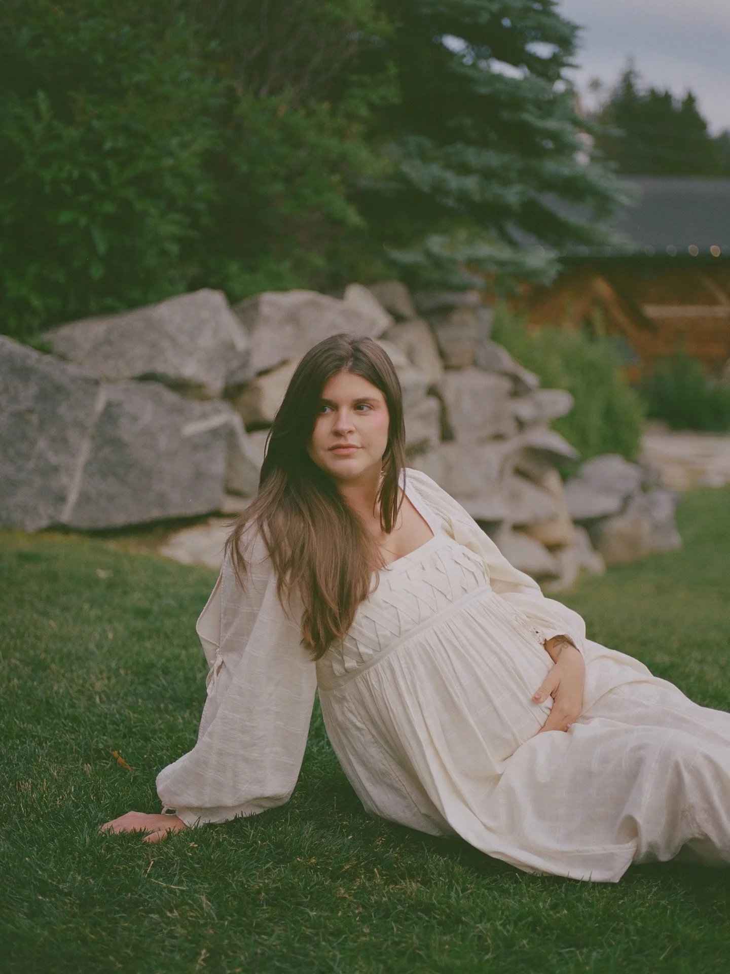 maternity photos for my sweet friends laur + rod! got to join them in colorado for a wedding and couldn&rsquo;t miss the opportunity to capture this exciting chapter of their lives while i was there. laur has been a friend and mentor in the industry 