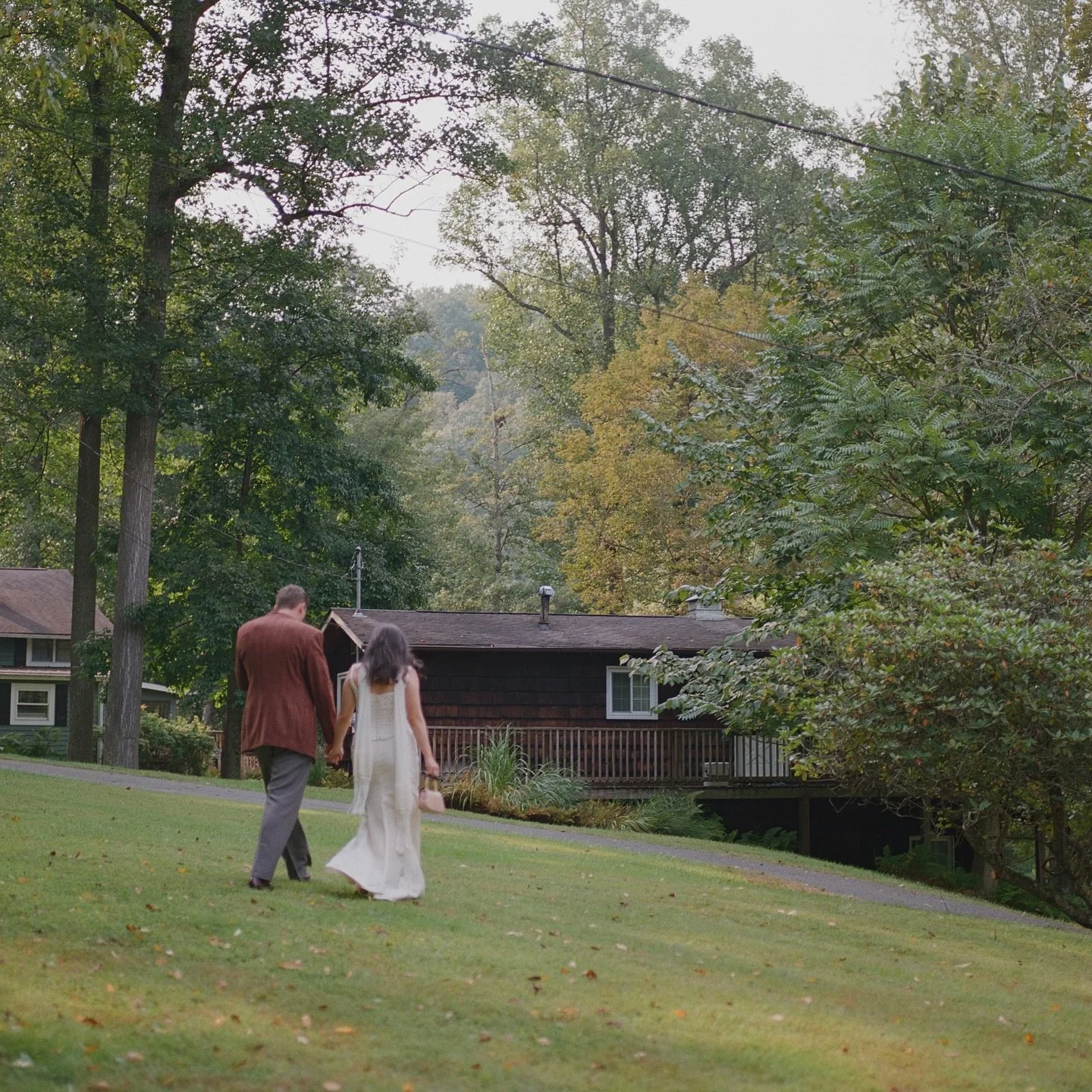 the night before, on film 🎞️ this dress had me speechless! from the most magical weekend in West Virginia, second shooting for @zoeheafnerfilms