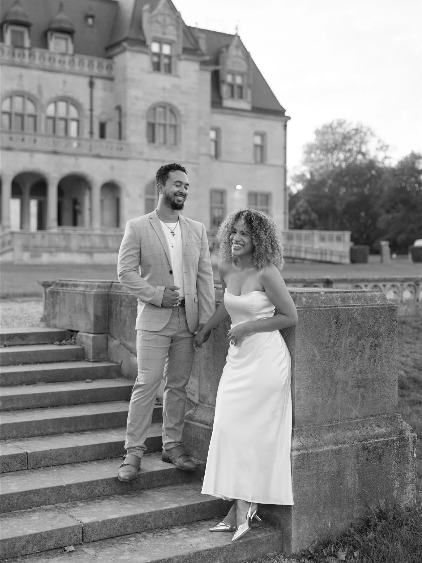 daniela + emiel in newport 💌 one of my favorite sessions from last fall!

&bull;

newport wedding photographer, newport engagement session, ri wedding photographer, rhode island wedding photographer, north east wedding photographer, massachusetts we