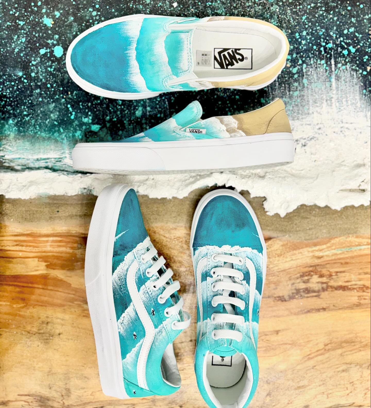 Have you got yours? 

How does it work? Simple 👇

Choose your base shoe, from a slip on, to a lace up or even a high top. Then decide on the scene, it can be a shoreline or a full ocean wave style. 

I then get painting 🎨

Want surfers adding? No p