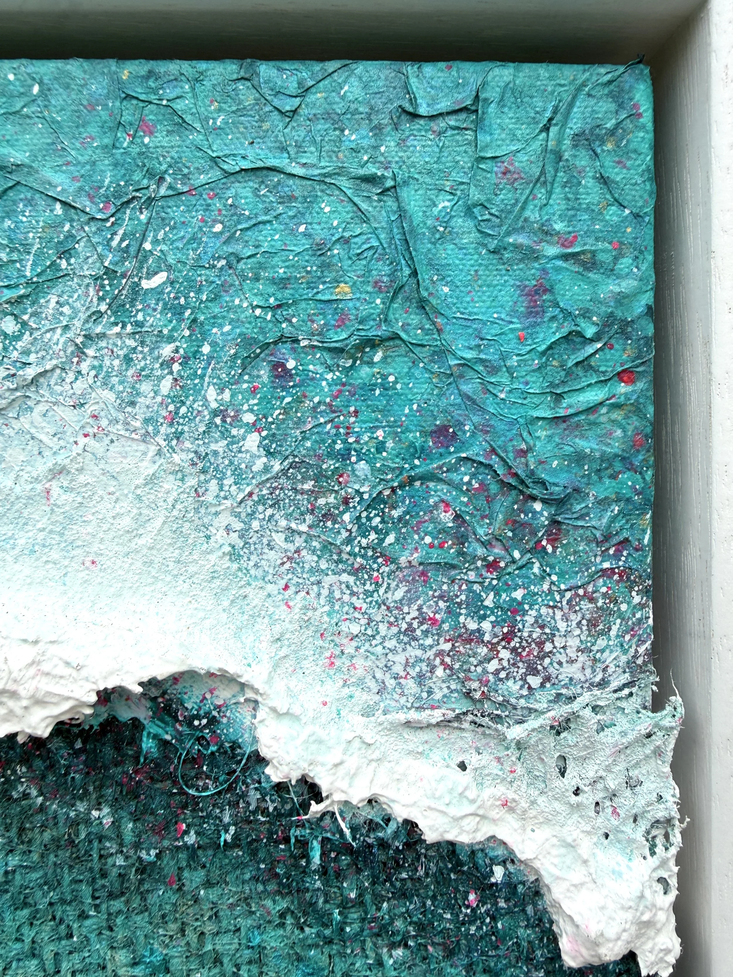 Close-up of tea bag paper ocean texture in Breaking Away