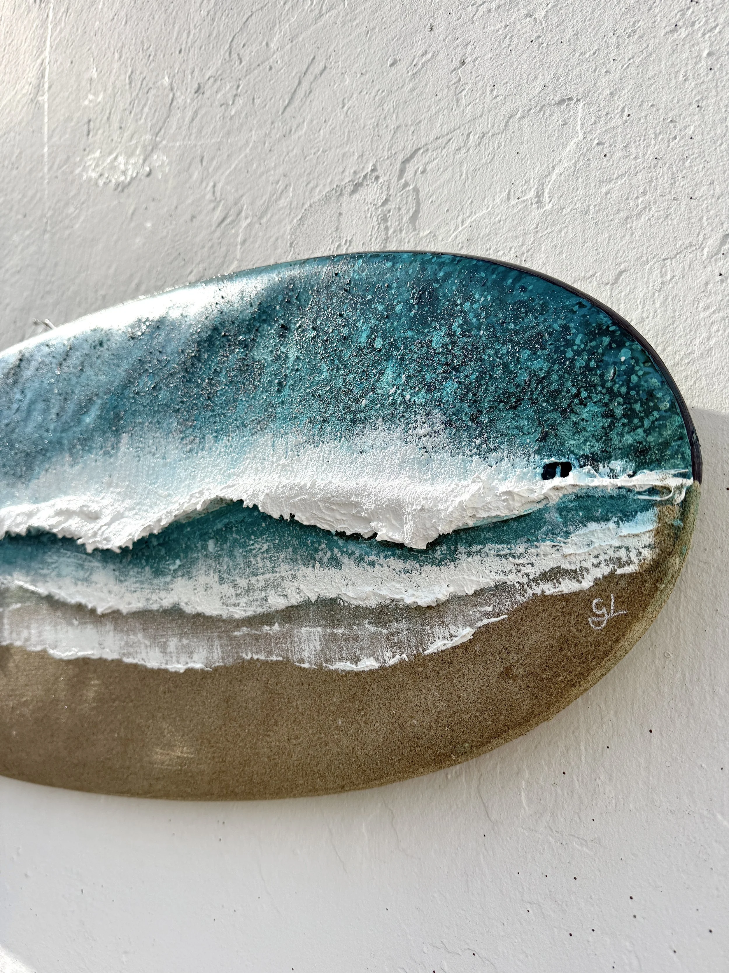 Detail of breaking wave peaks in Fistral Surf surfboard painting