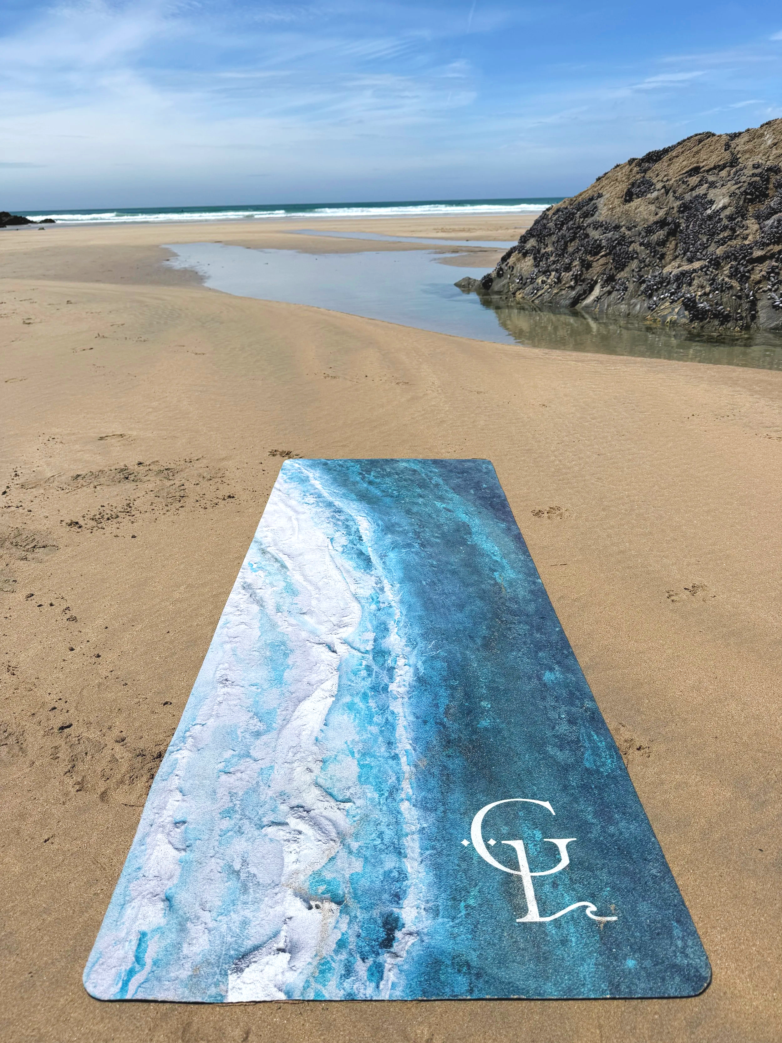 Swell off Shore at Fistral limited edition yoga mat by Gemma Lessinger, full mat view