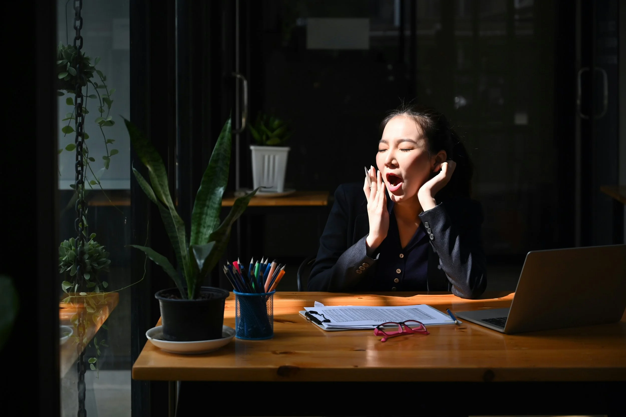 The Real Reason Burnout Doesn’t Go Away When You Take Time Off