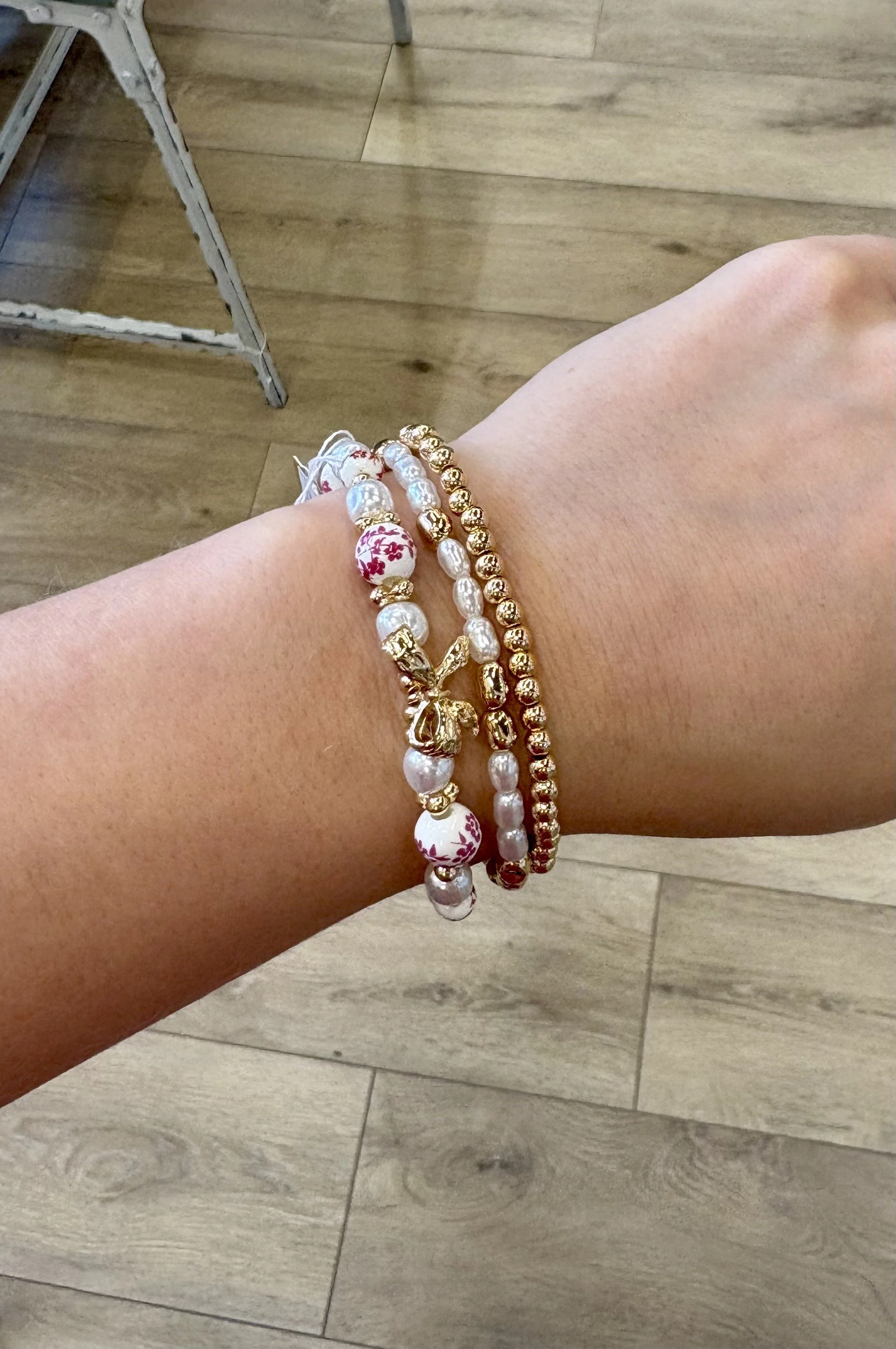 PINK BOW STACKED BRACELET