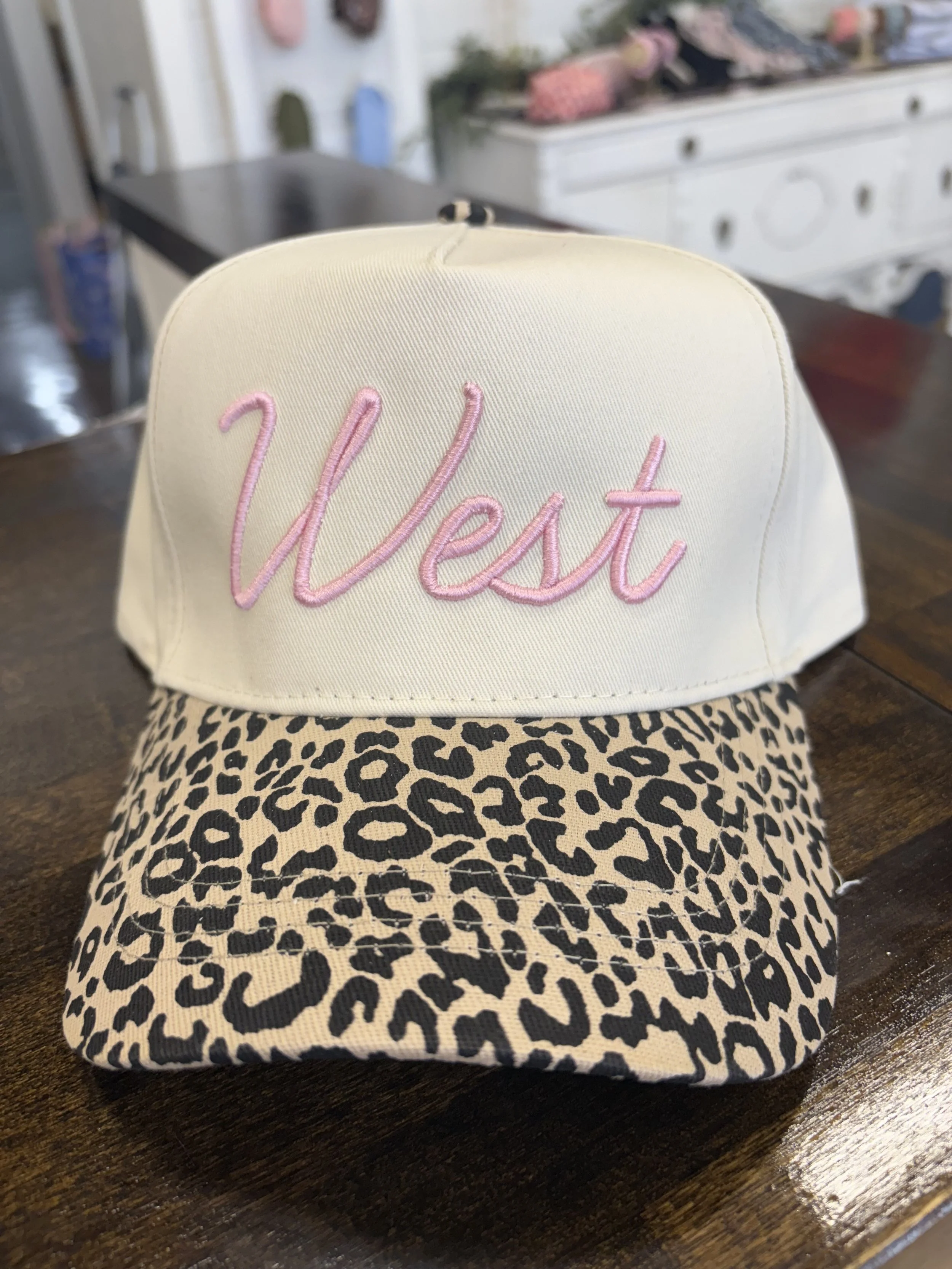 WEST DAINTY SCRIPT 3D DIGI CHEETAH CAP - PINK