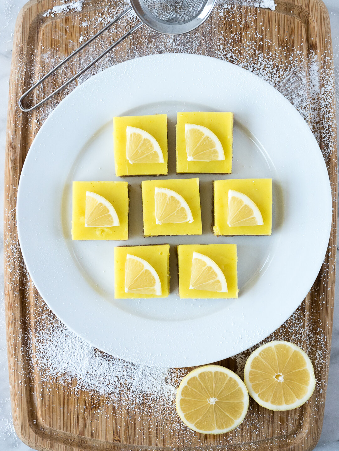 Lemon Bars Slices.jpg