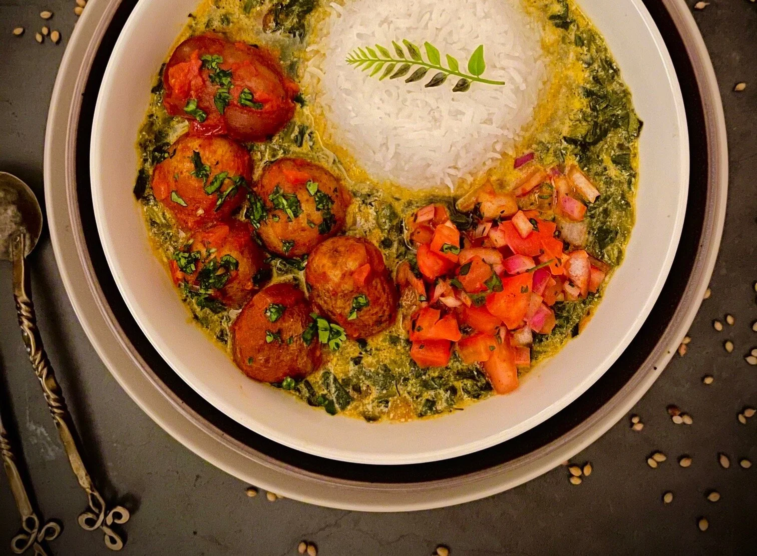 Tomato Garlic Potatoes with Spinach