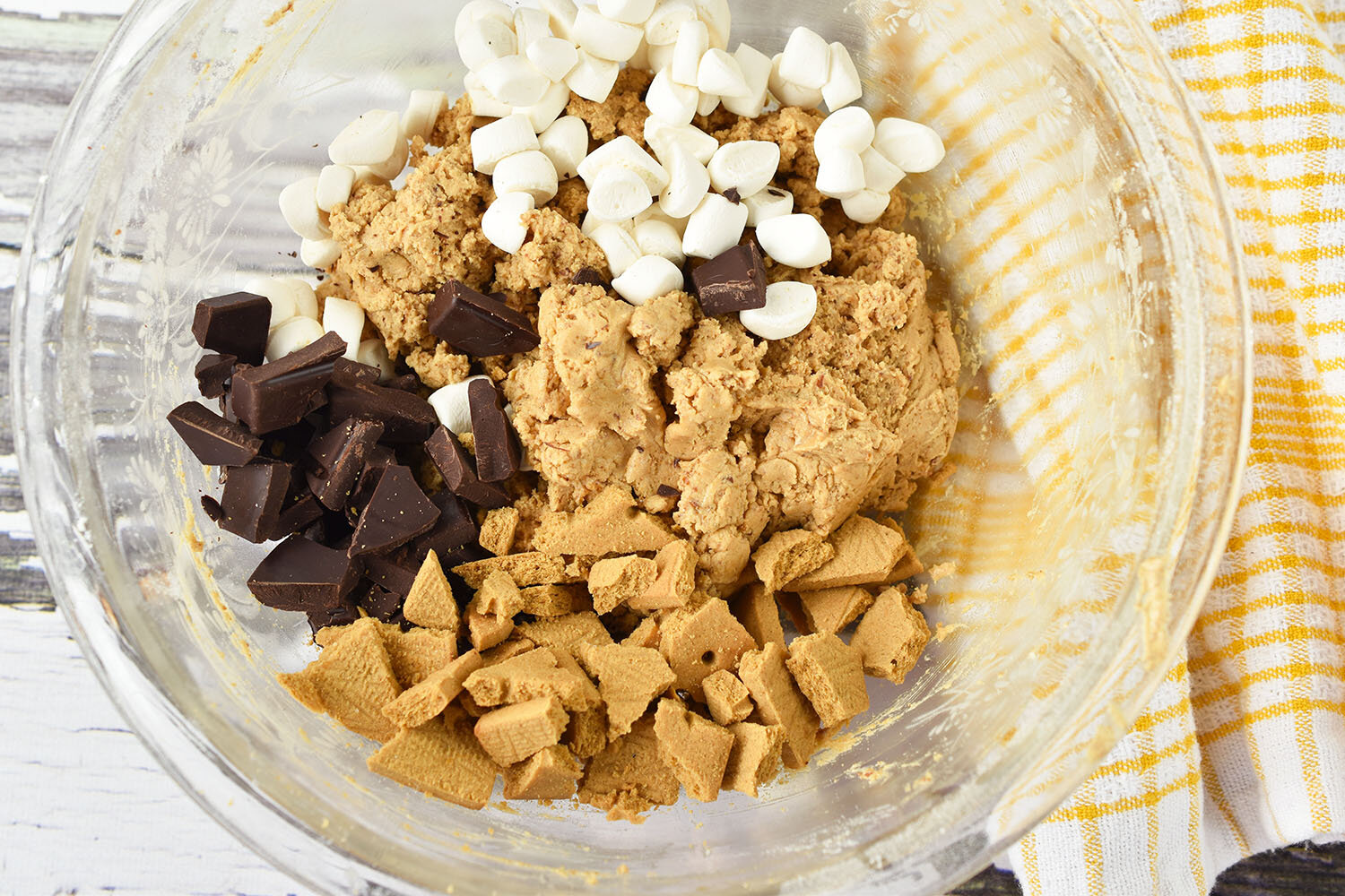 vegan-smores-cookies-with-marshmallows-chocolate-and-graham-crackers-horiz-cookie-dough-1500.jpg