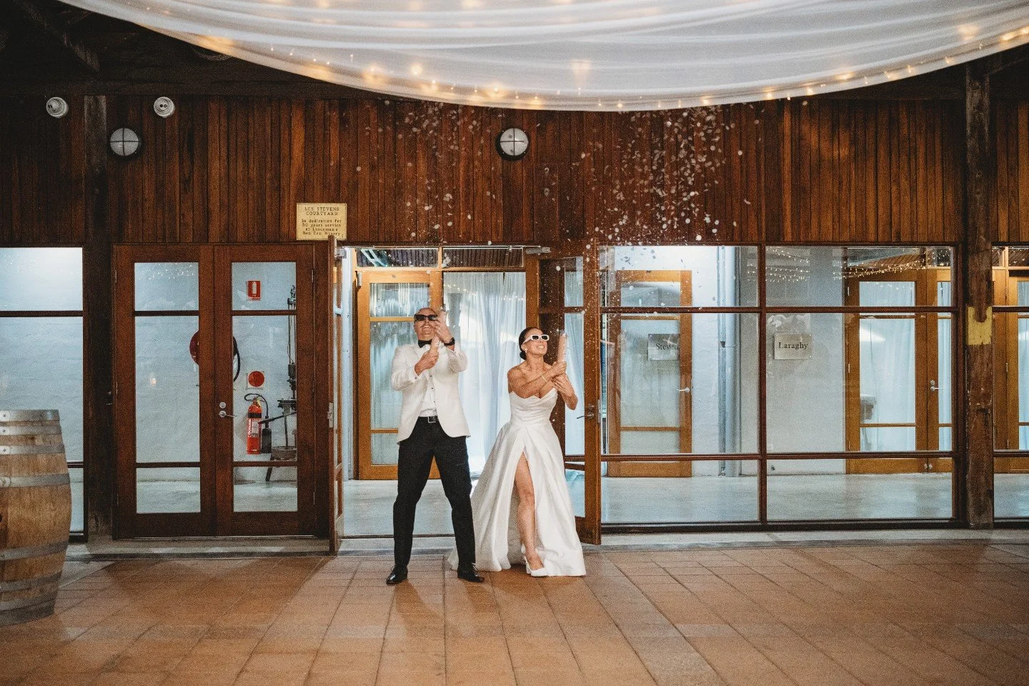 Confetti sparkling in the air, dazzling dance moves then straight to the delicious treats🍰

Jess &amp; Luke truly mastered the art of kicking things off, turning their reception entrance into a full-blown celebration from the very first moment. 🎉💃
