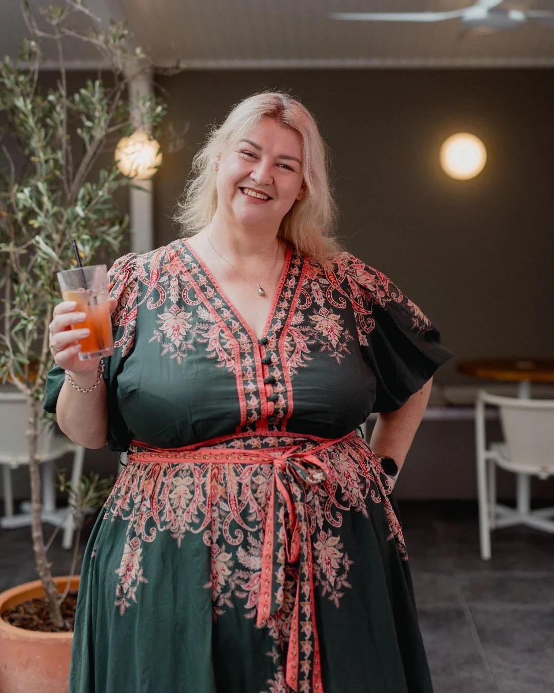 This is where you'll find me this Easter 🍹😂

The cakes are baked, the orders are delivered and this girl is officially off the clock.✨

Wishing you all a beautiful long weekend filled with chocolate, good food and even better company.

Happy Easter