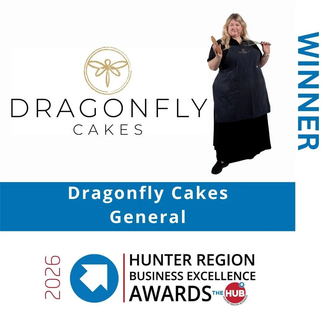 Two years in a row and I still can't believe it 🏆🏆✨ 

But honestly this isn't just my win. This belongs to every single one of you who has trusted me with your wedding cake, your engagement cake, your birthday, your event, your cupcakes, your macar