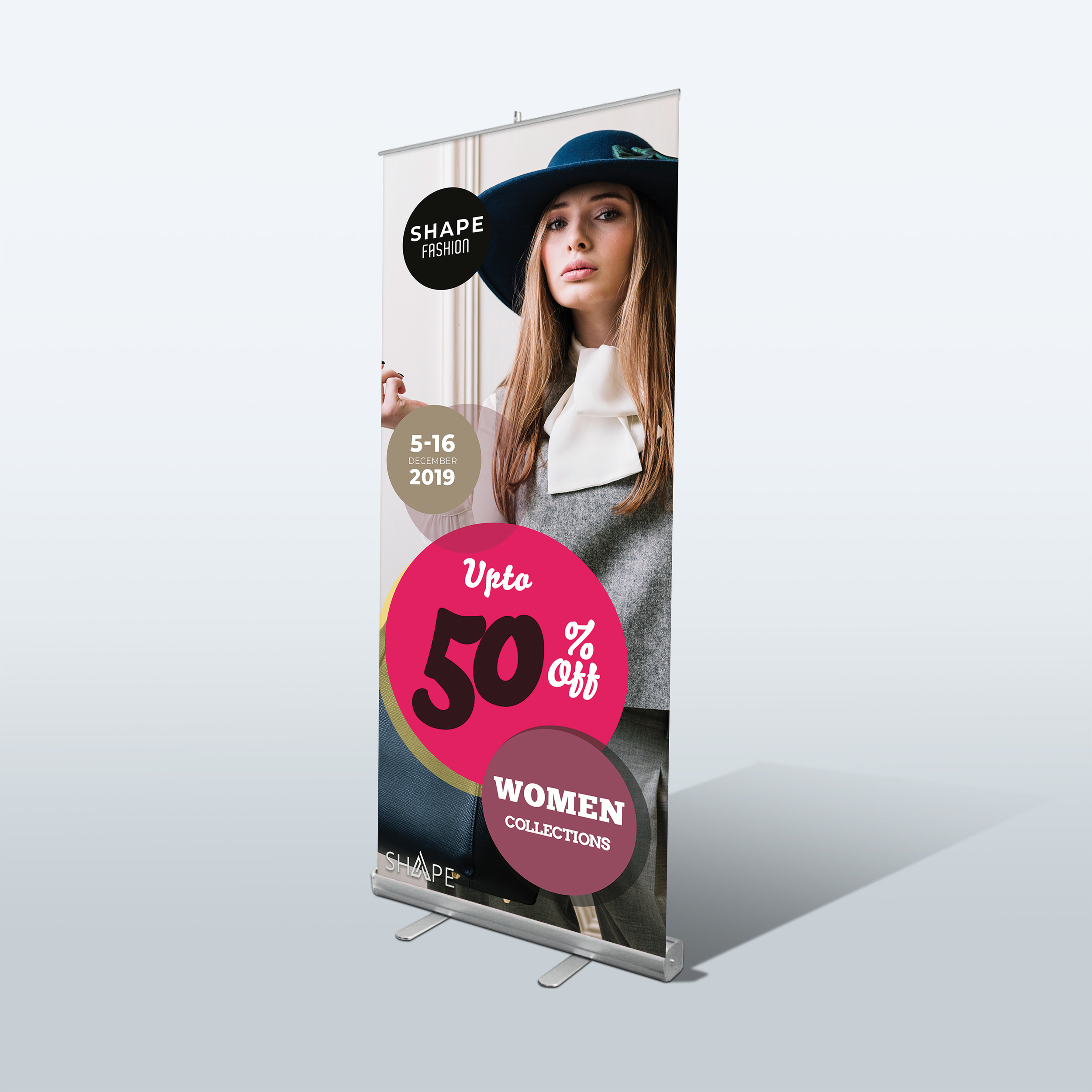 Roll-Up-Retractable-Banner-02.png