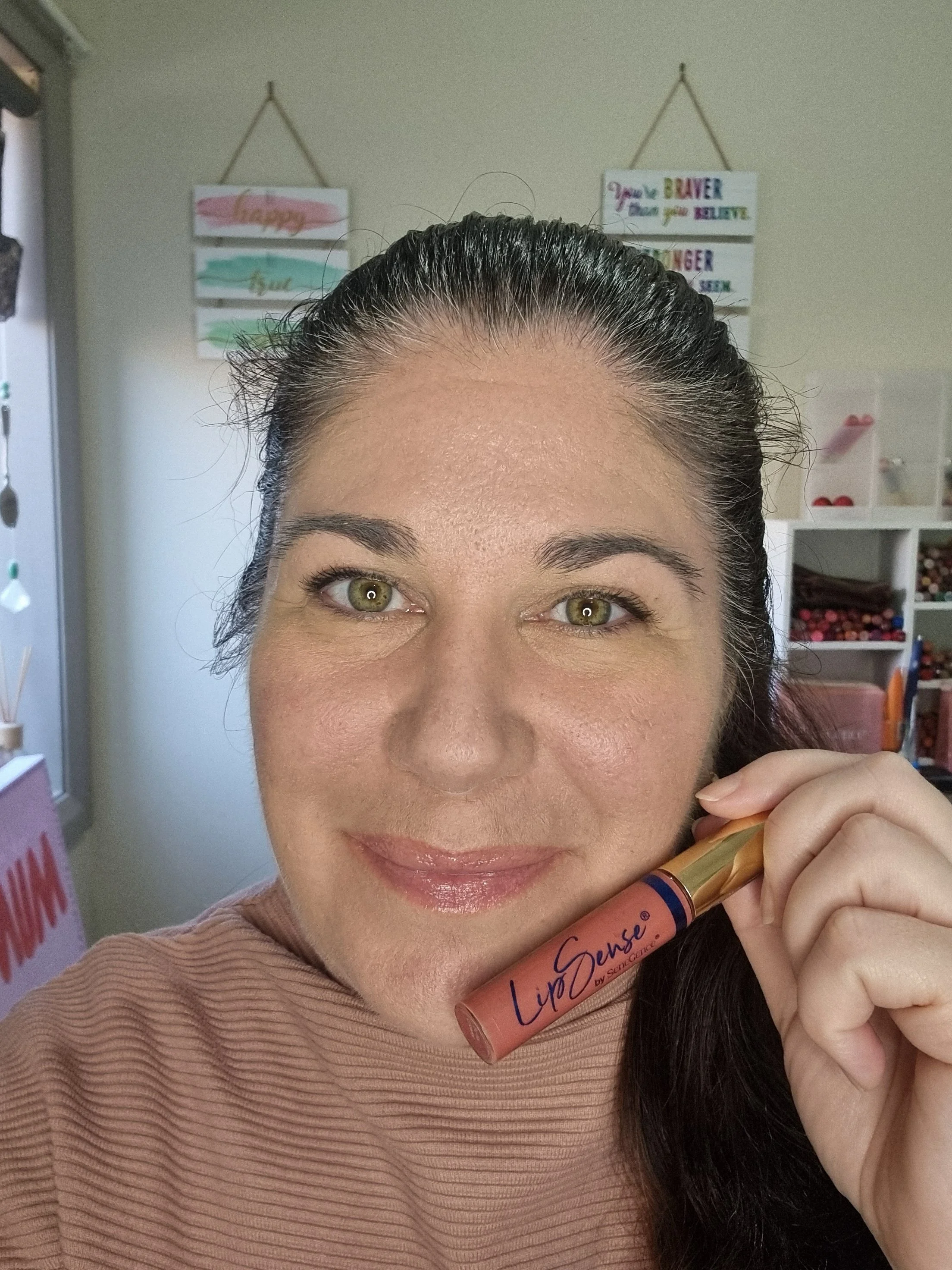 Bella Glossy Gloss