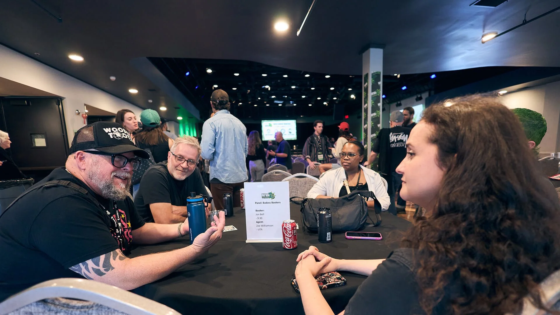 NIVA26-Day01-Panel-Bookers-Roundtable-04_PC-CJFoeckler.jpg