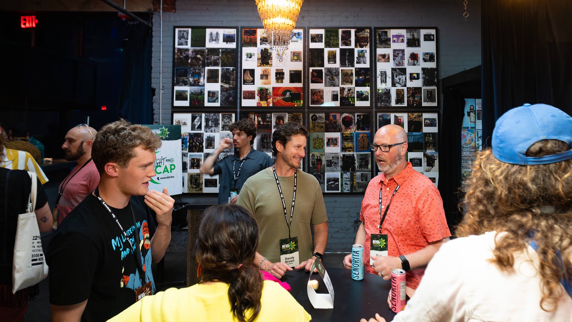 NIVA26-Day01-NightCap-Attendees-03_PC-DarinKamnetz.jpg
