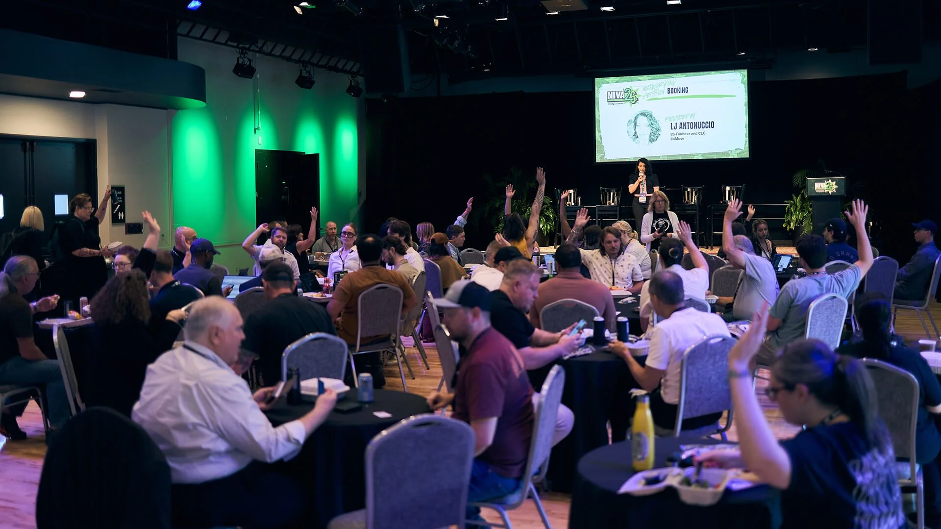 NIVA26-Day02-NetworkingLunch-Attendees-07_PC-CJFoeckler.jpg