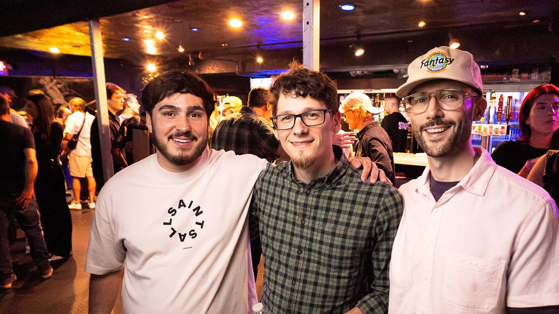 NIVA26-OpeningParty-Attendees-11_PC-DarinKamnetz.jpg