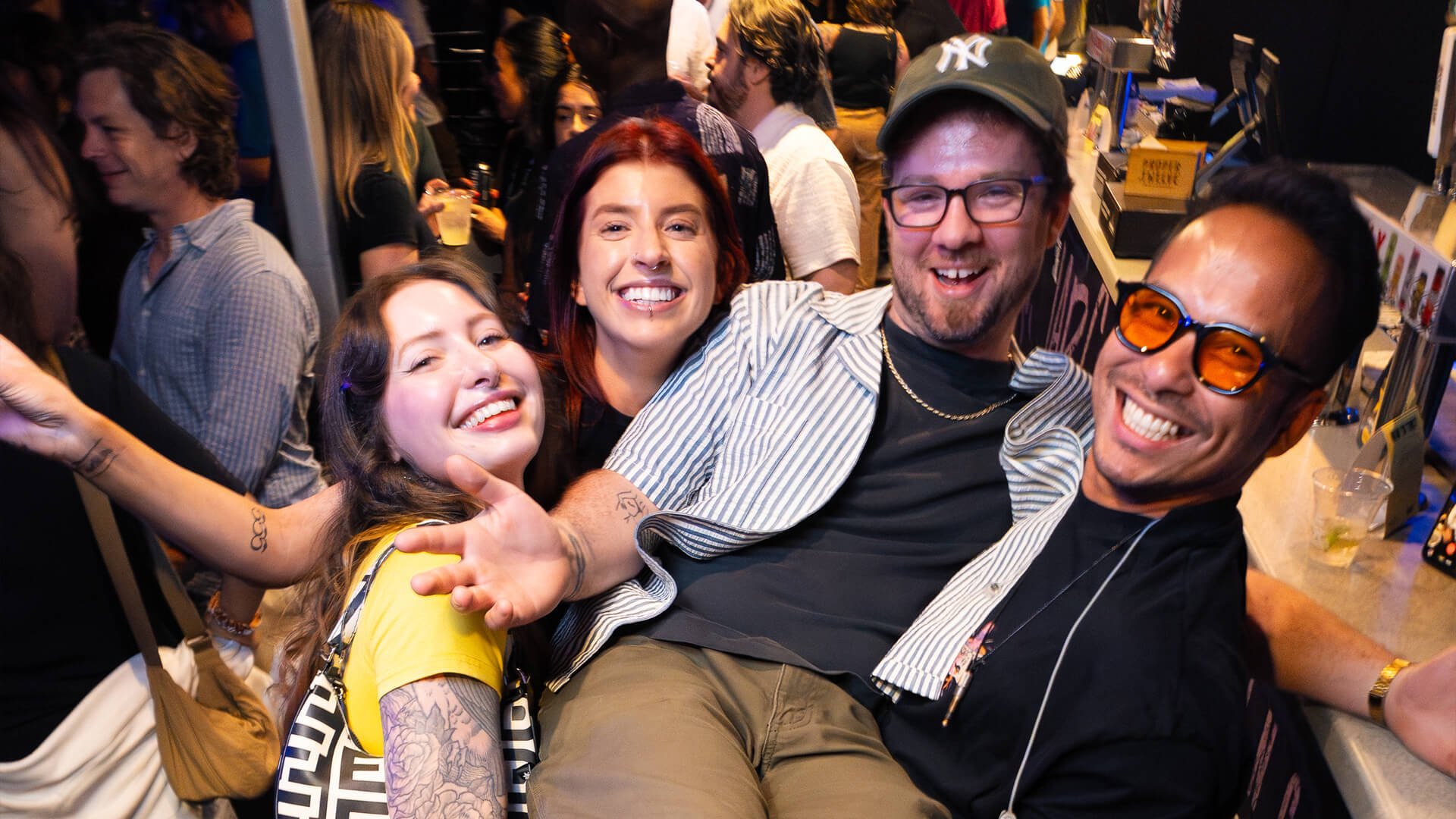 NIVA26-OpeningParty-Attendees-09_PC-DarinKamnetz.jpg