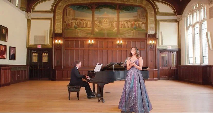 Brooks performs at the BC 2020 First Year Academic Convocation