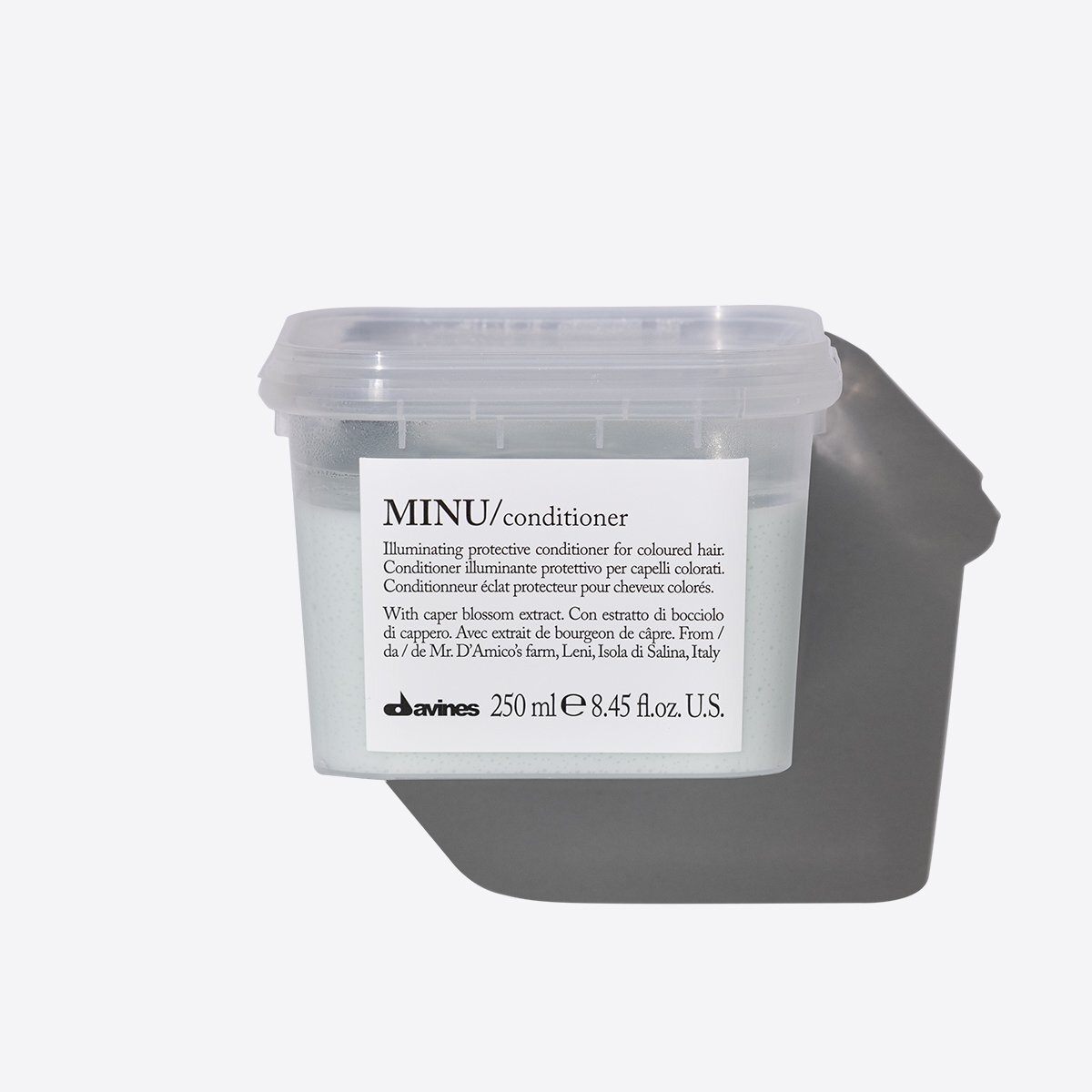 75107_ESSENTIAL_HAIRCARE_MINU_Conditioner_250ml_Davines_5d42218b-6e0f-4976-b13c-9da10b5114b7_2000x.jpg